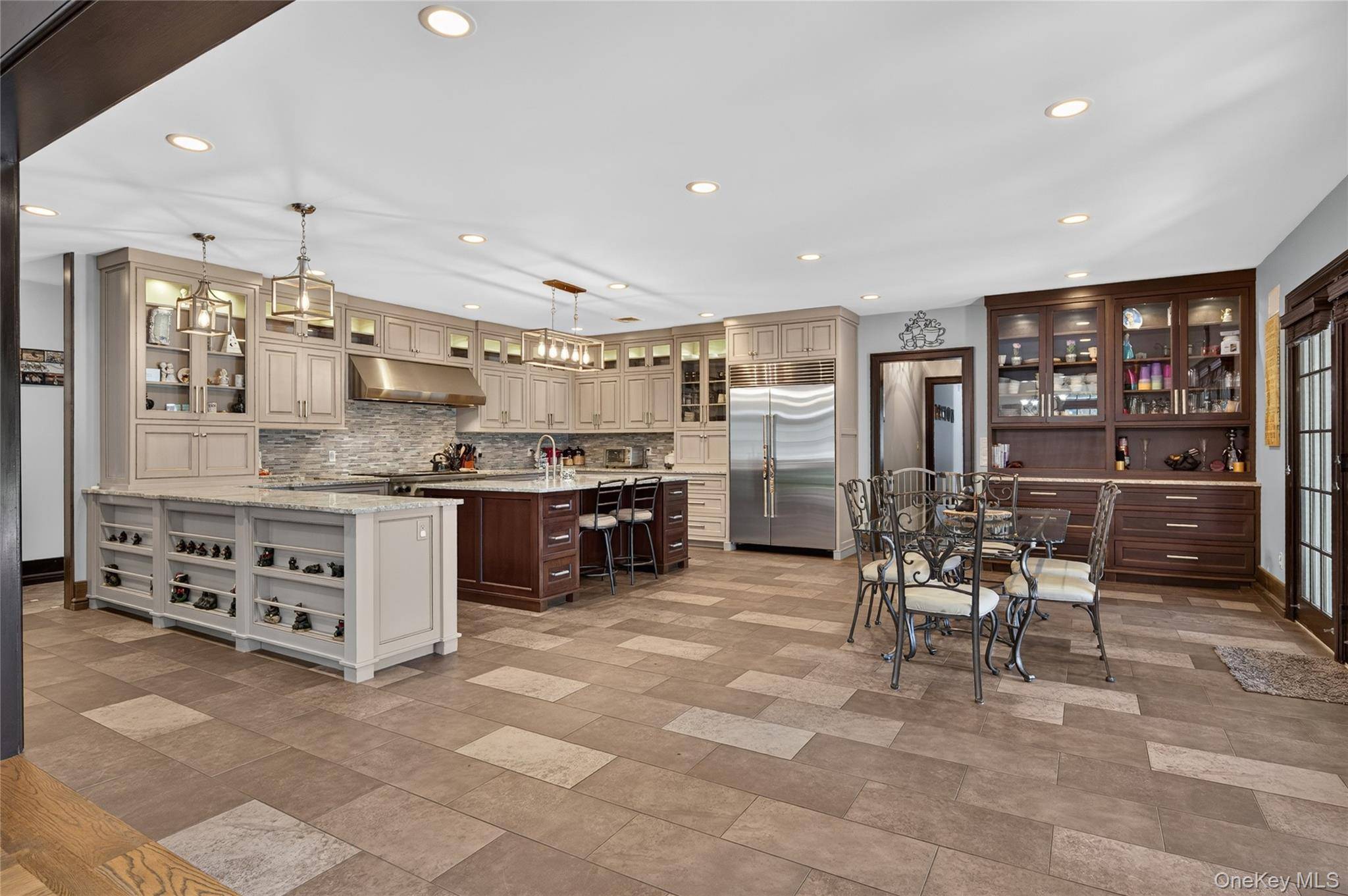 23 Gloria LN, Huntington, NY 11743
