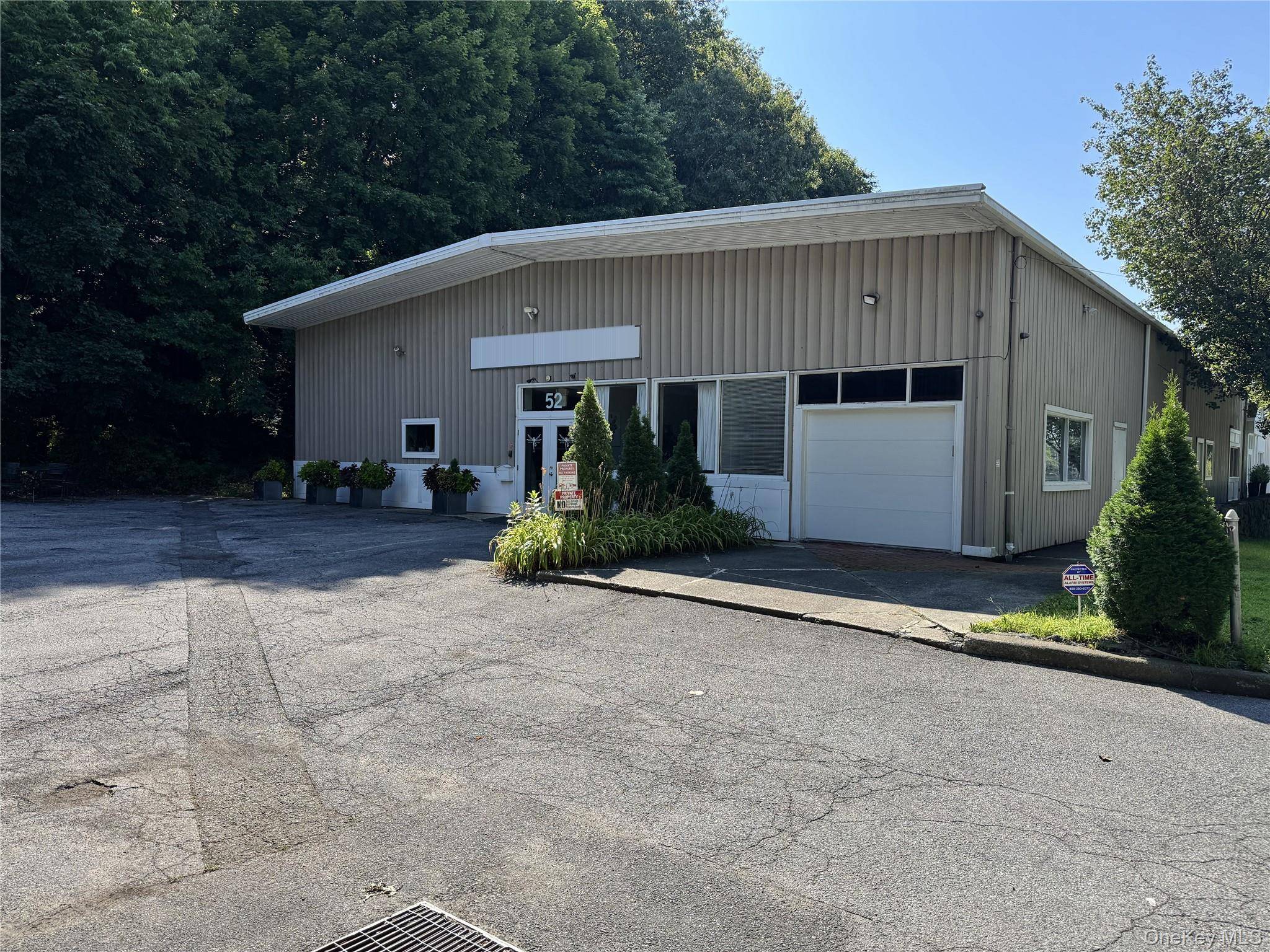 50 Virginia RD, White Plains, NY 10603
