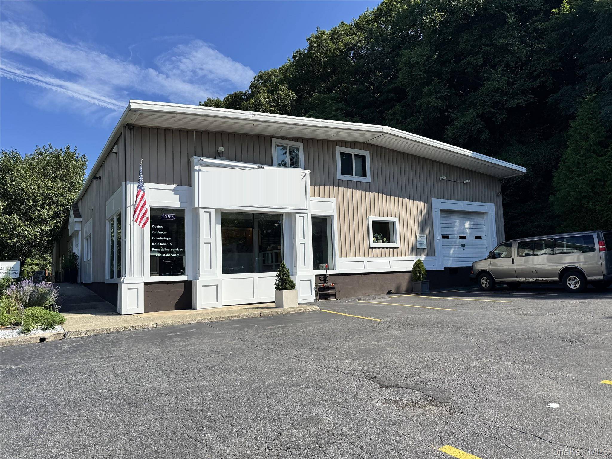 50 Virginia RD, White Plains, NY 10603
