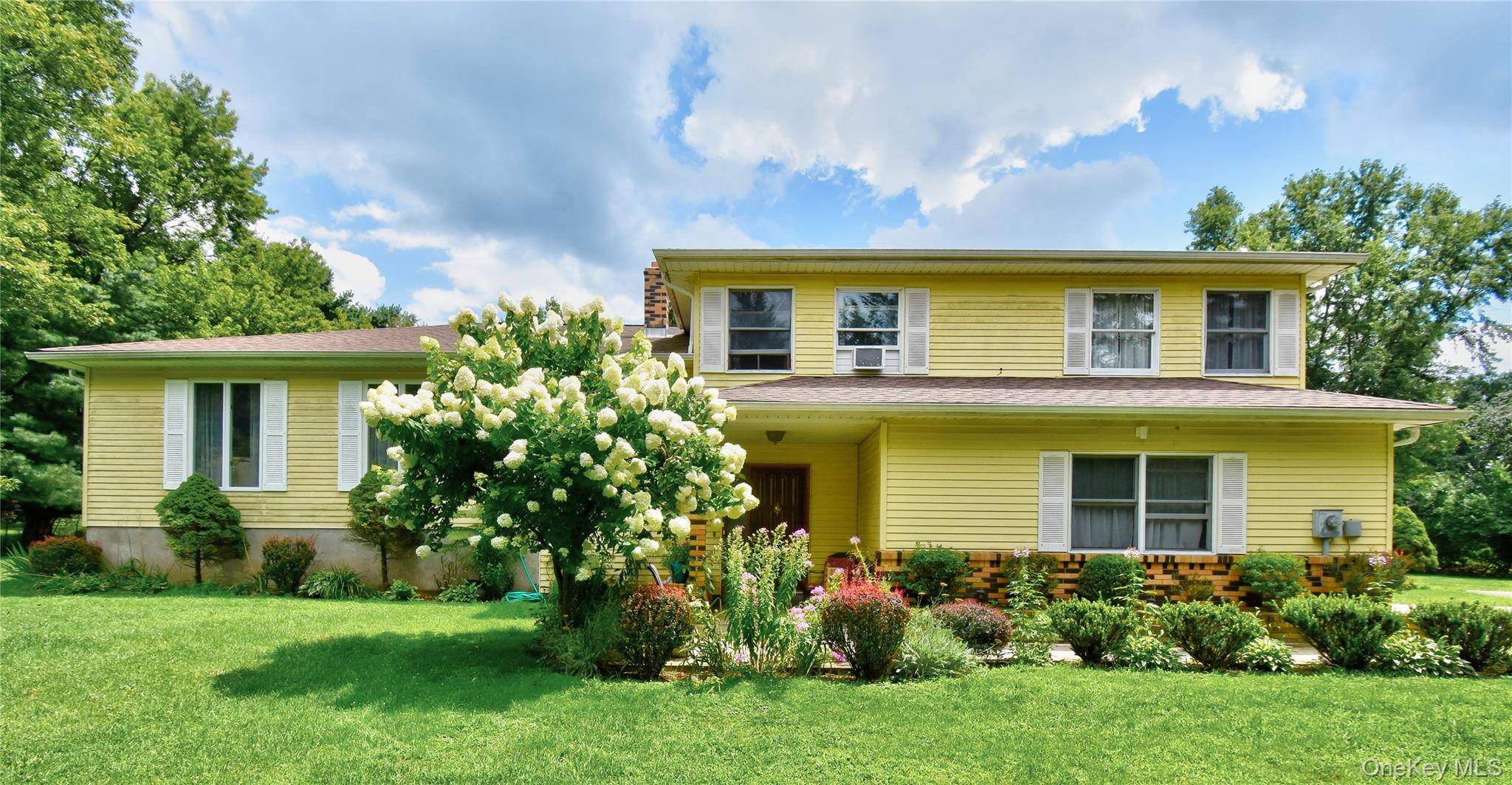 504 Ridge RD, Campbell Hall, NY 10916