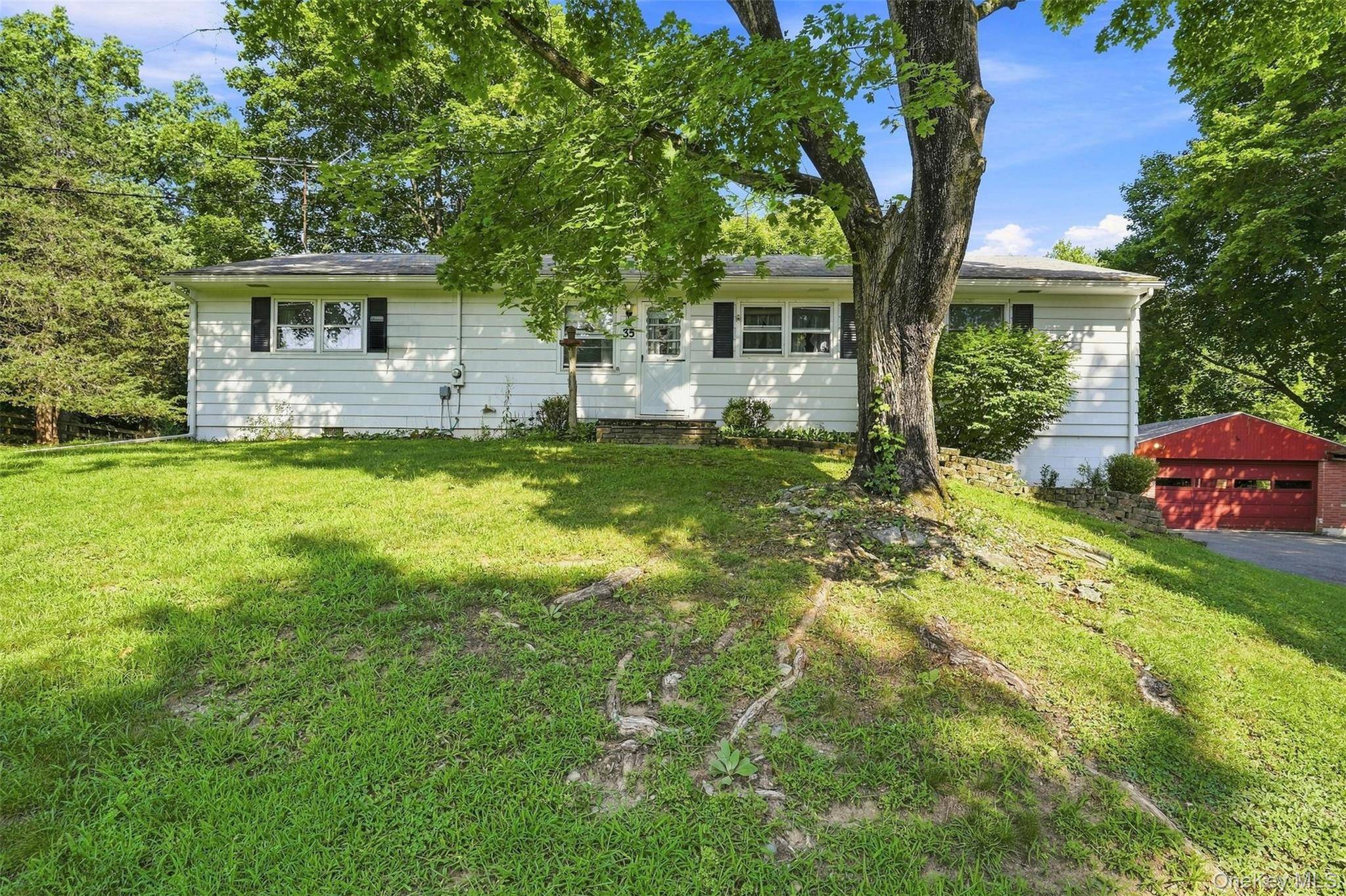 35 Hapeman Hill RD, Red Hook, NY 12571