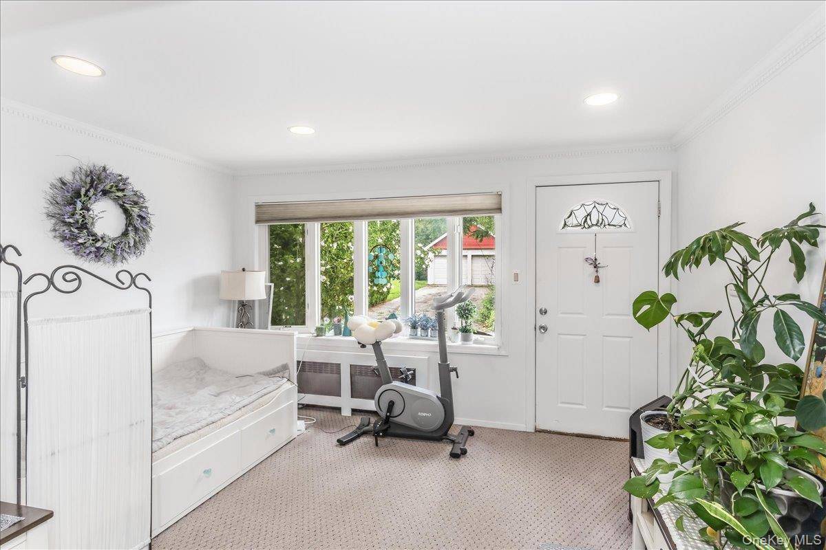 27 &  31 Kennedy RD, East Hills, NY 11577