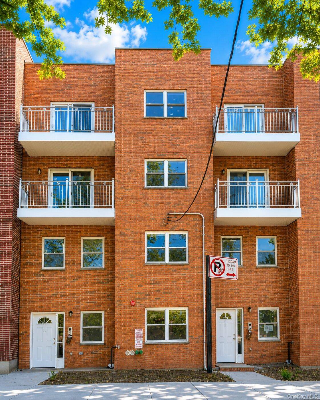 8834 54th AVE, Elmhurst, NY 11373