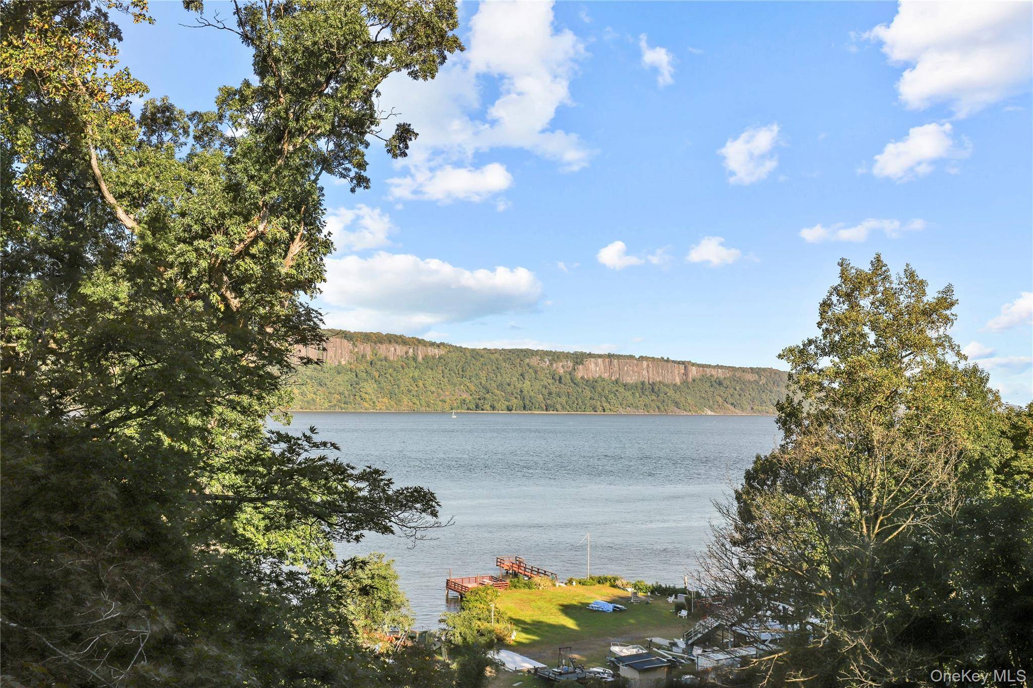 753 Warburton AVE #2, Yonkers, NY 10701