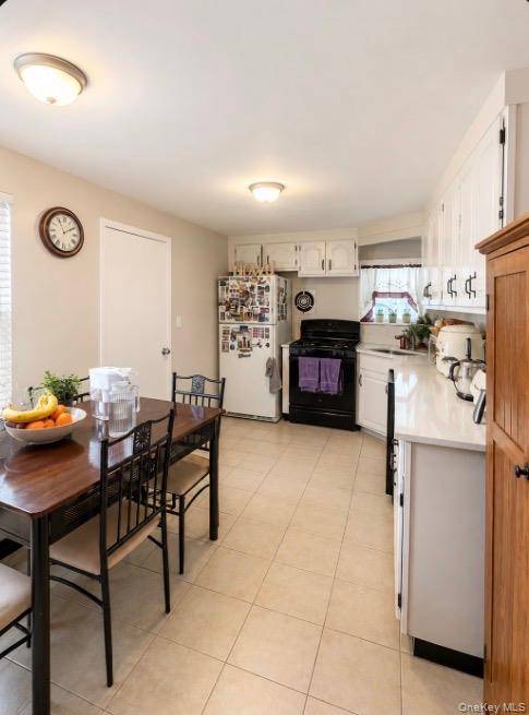 42 Saint Marys AVE, Staten Island, NY 10305
