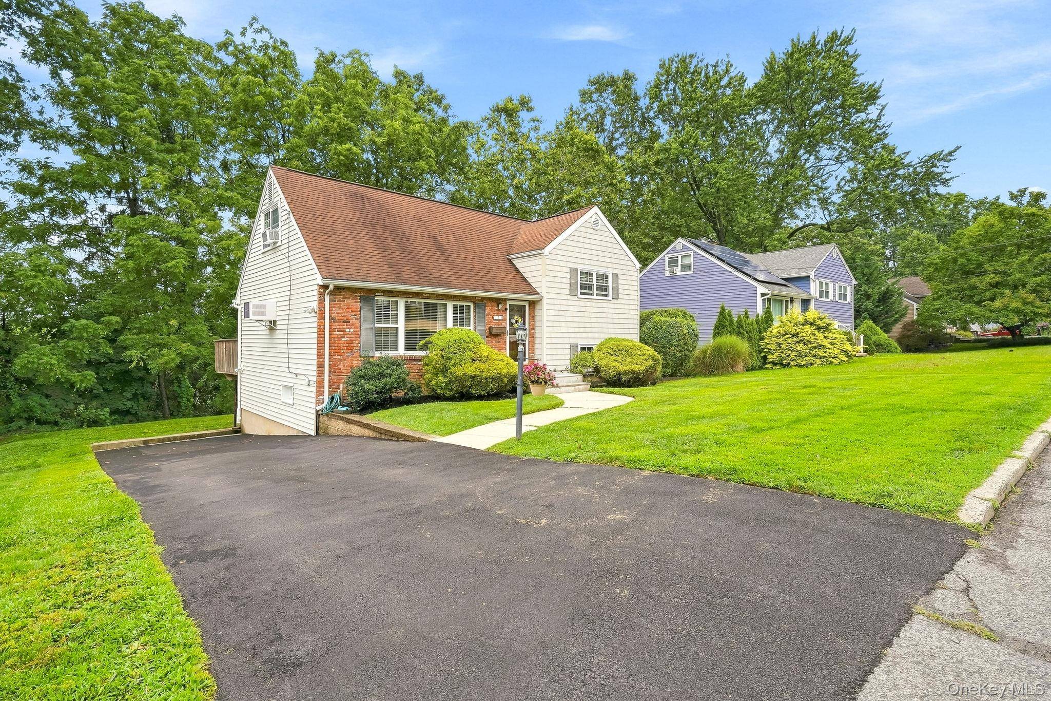 21 Dexter RD, Yonkers, NY 10710
