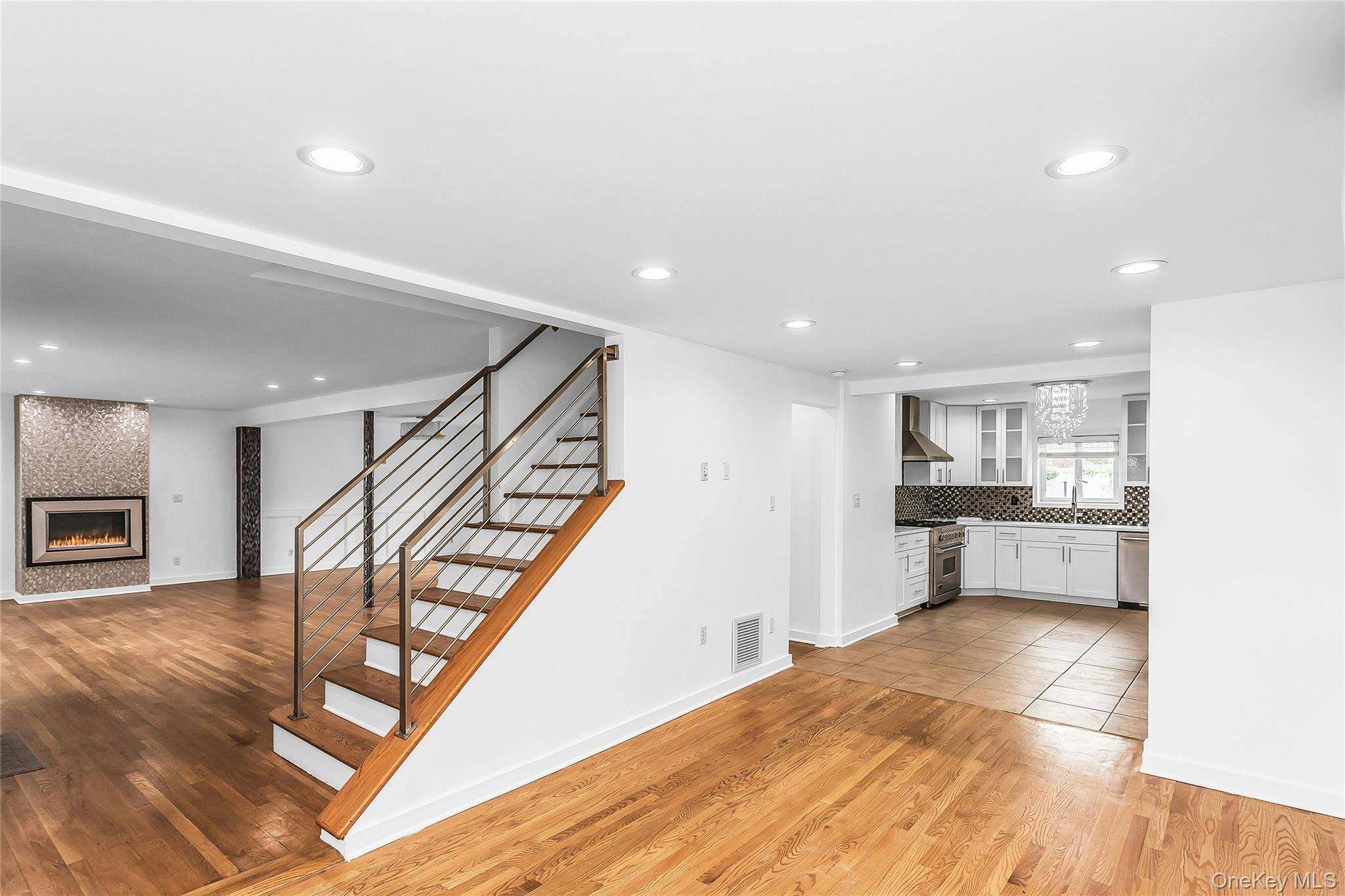 14962 Powells Cove BLVD, Whitestone, NY 11357