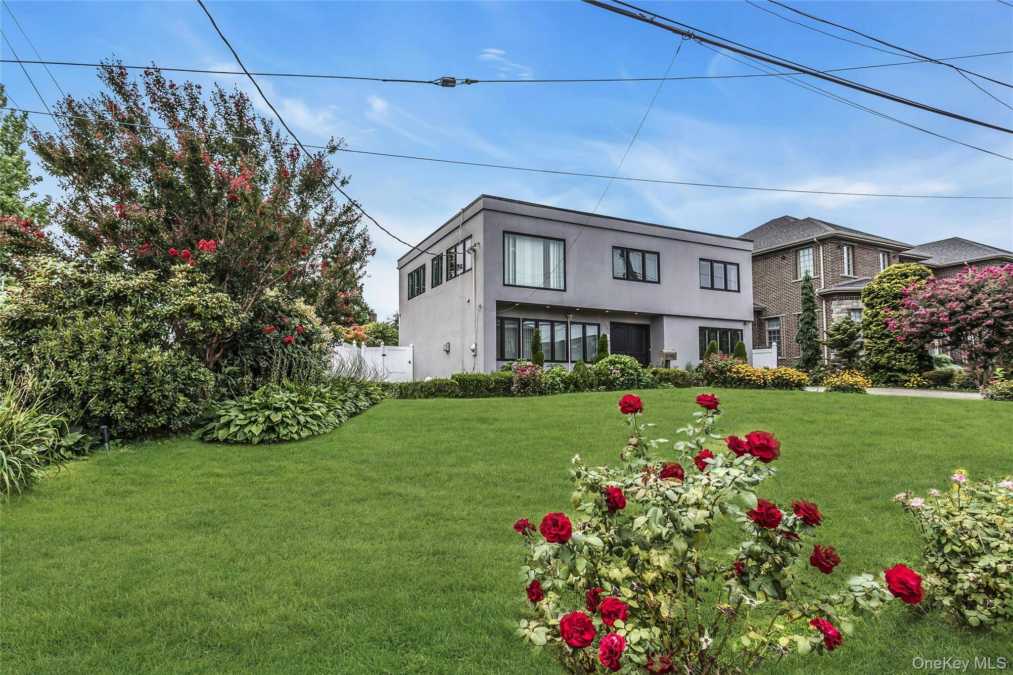 14962 Powells Cove BLVD, Whitestone, NY 11357
