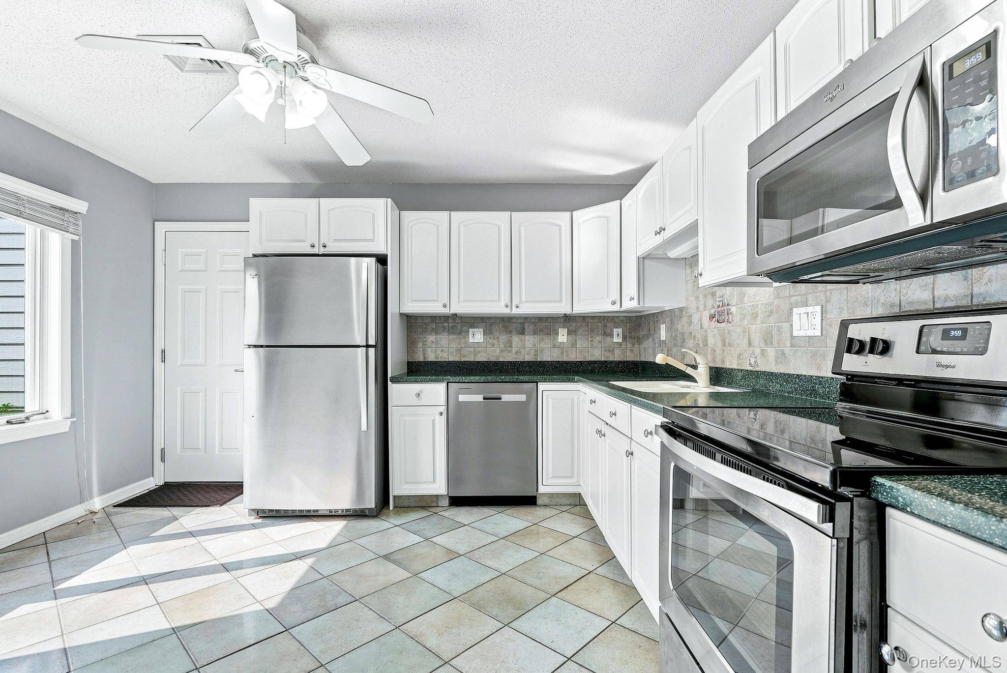 790 Heritage HLS #B, Somers, NY 10589