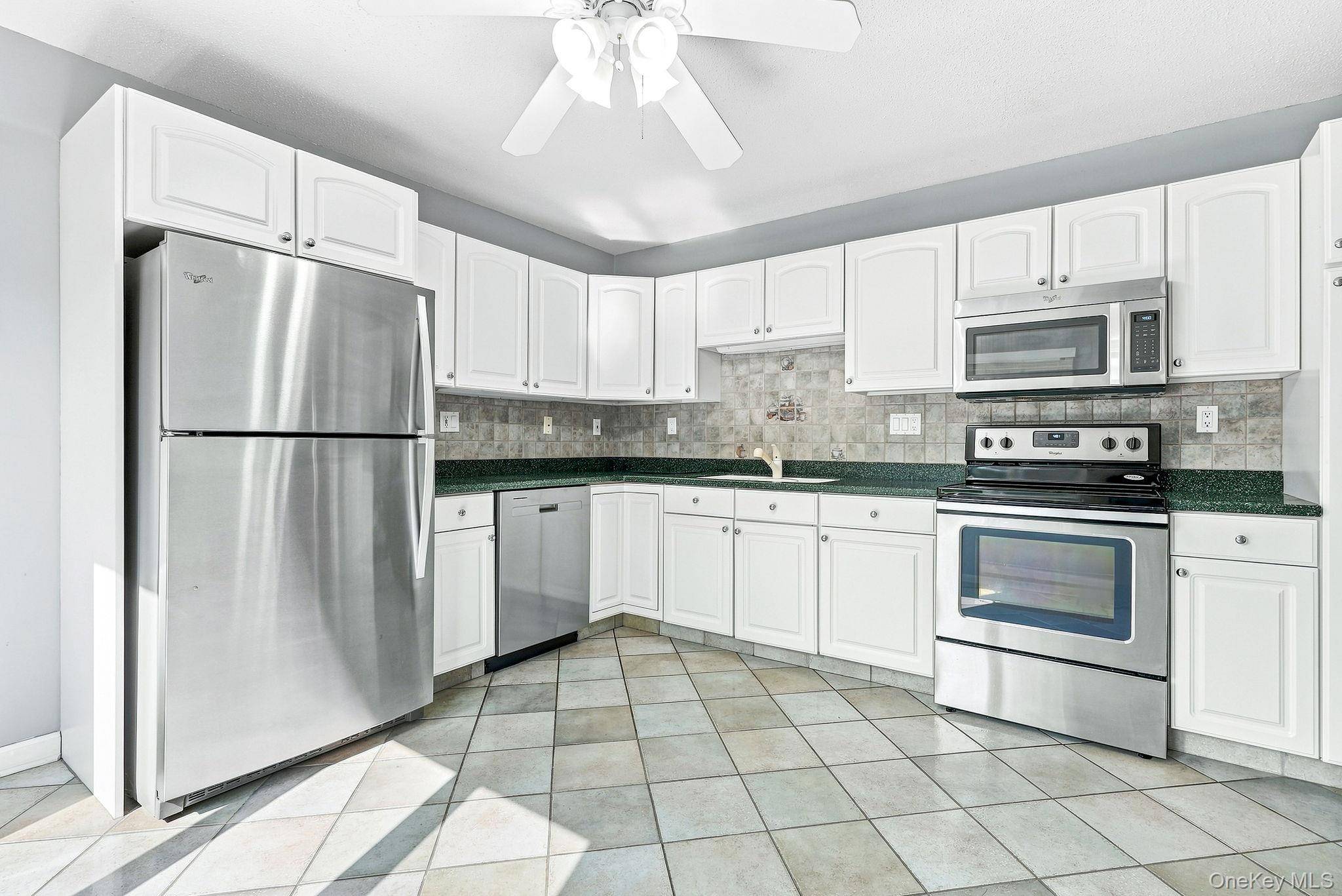 790 Heritage HLS #B, Somers, NY 10589