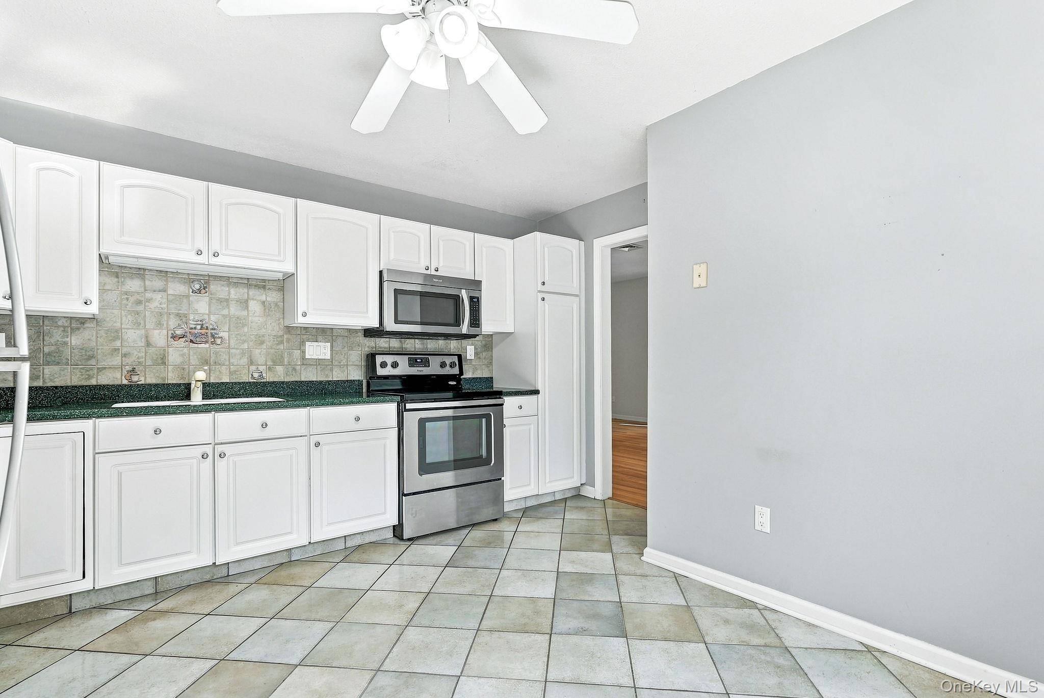 790 Heritage HLS #B, Somers, NY 10589