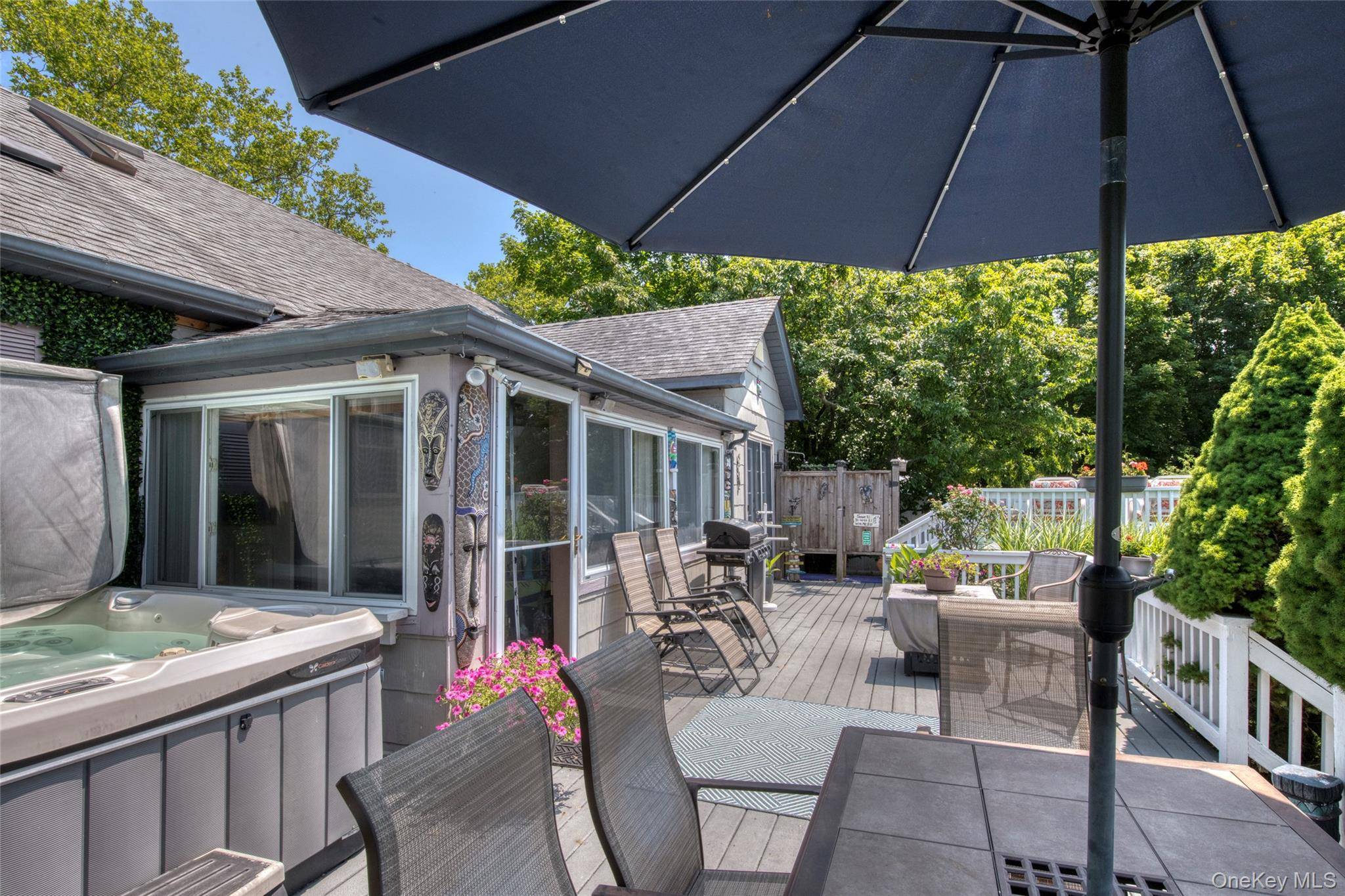 1227 Roanoke AVE, Riverhead, NY 11901
