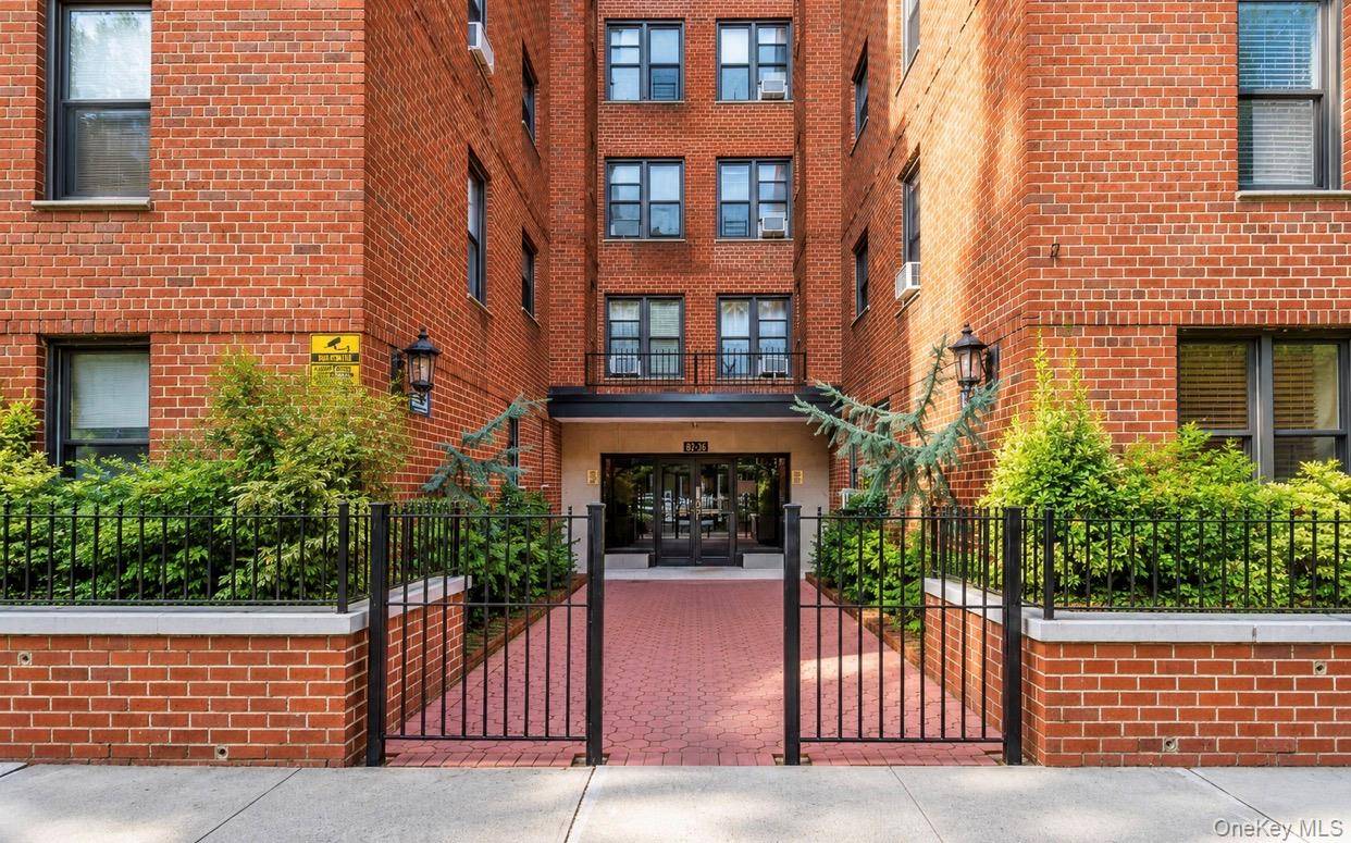 37-30 83rd ST #5L, Jackson Heights, NY 11372