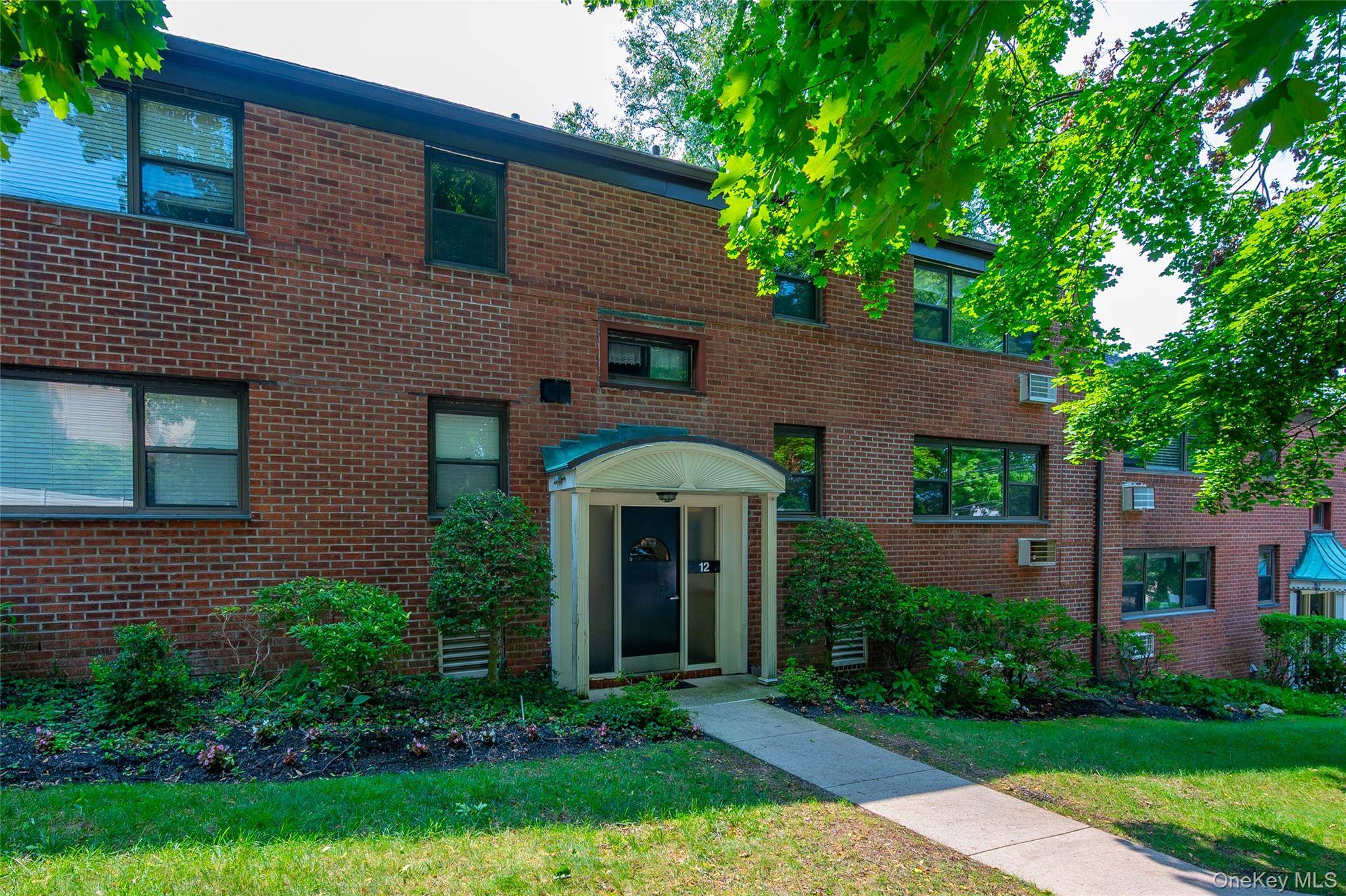 12 Manor House DR #G16, Dobbs Ferry, NY 10522