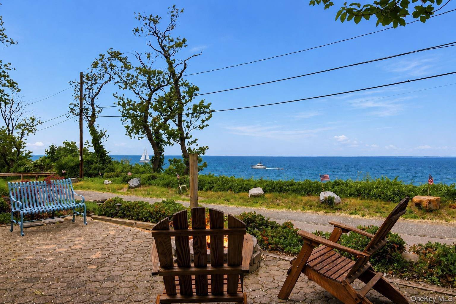 120 Soundview DR, Rocky Point, NY 11778