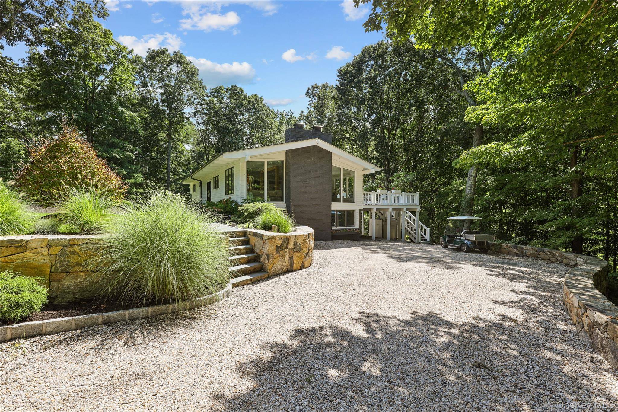 39 Lower Shad RD, Pound Ridge, NY 10576