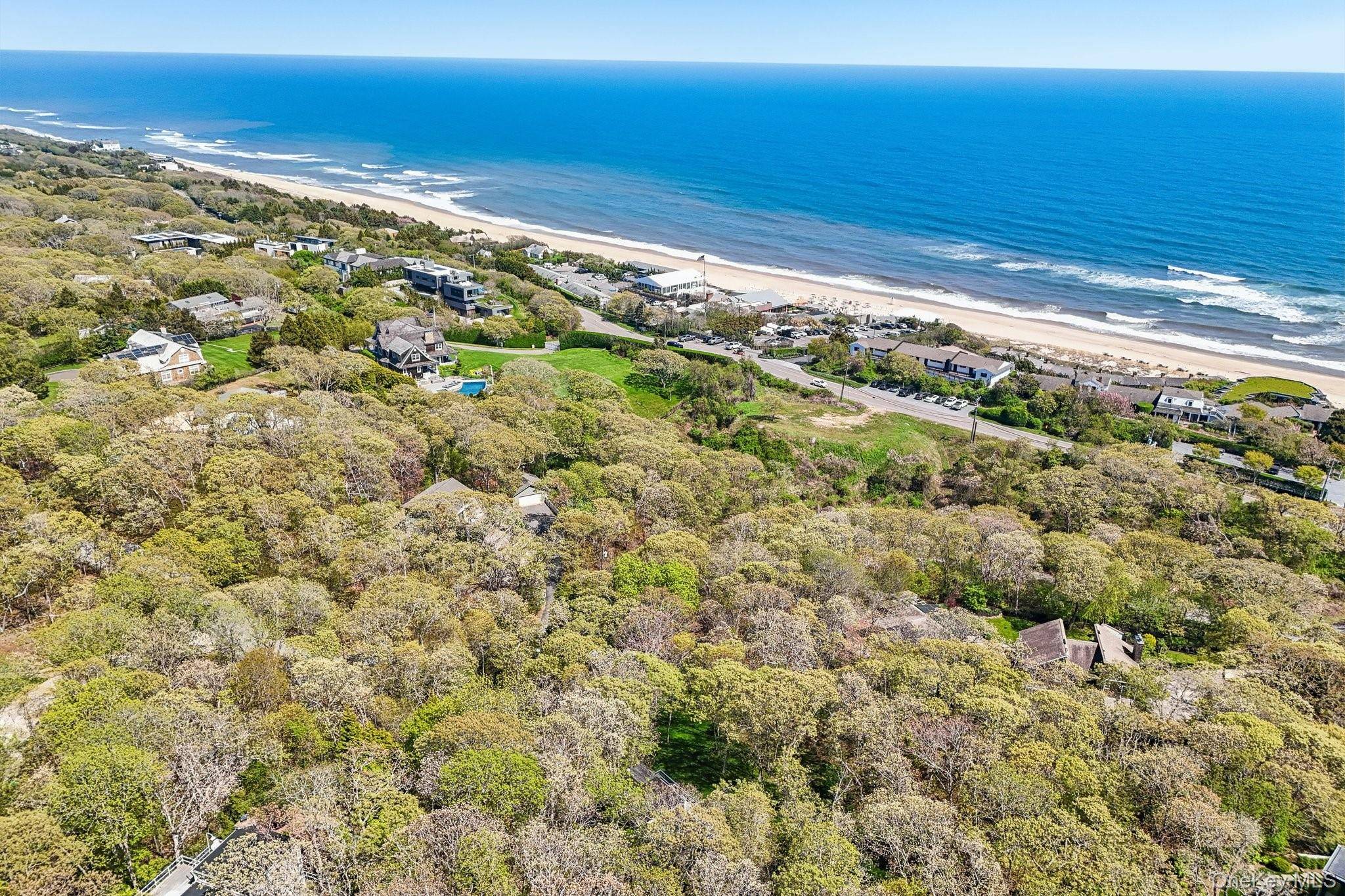 15 Elm LN, Montauk, NY 11954