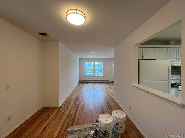 20 Edgewood RD #A, Port Washington, NY 11050