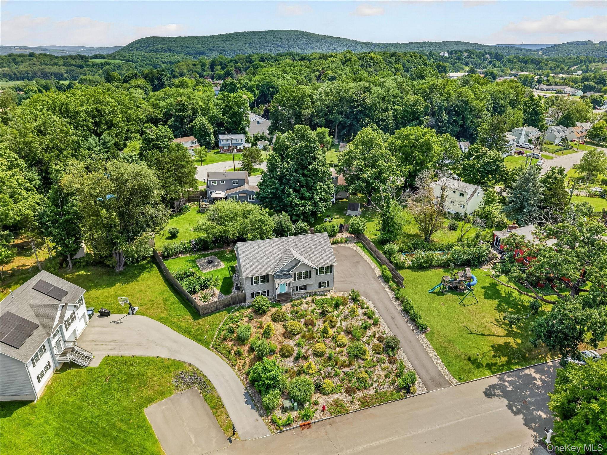1 Bell WAY, Chester, NY 10918