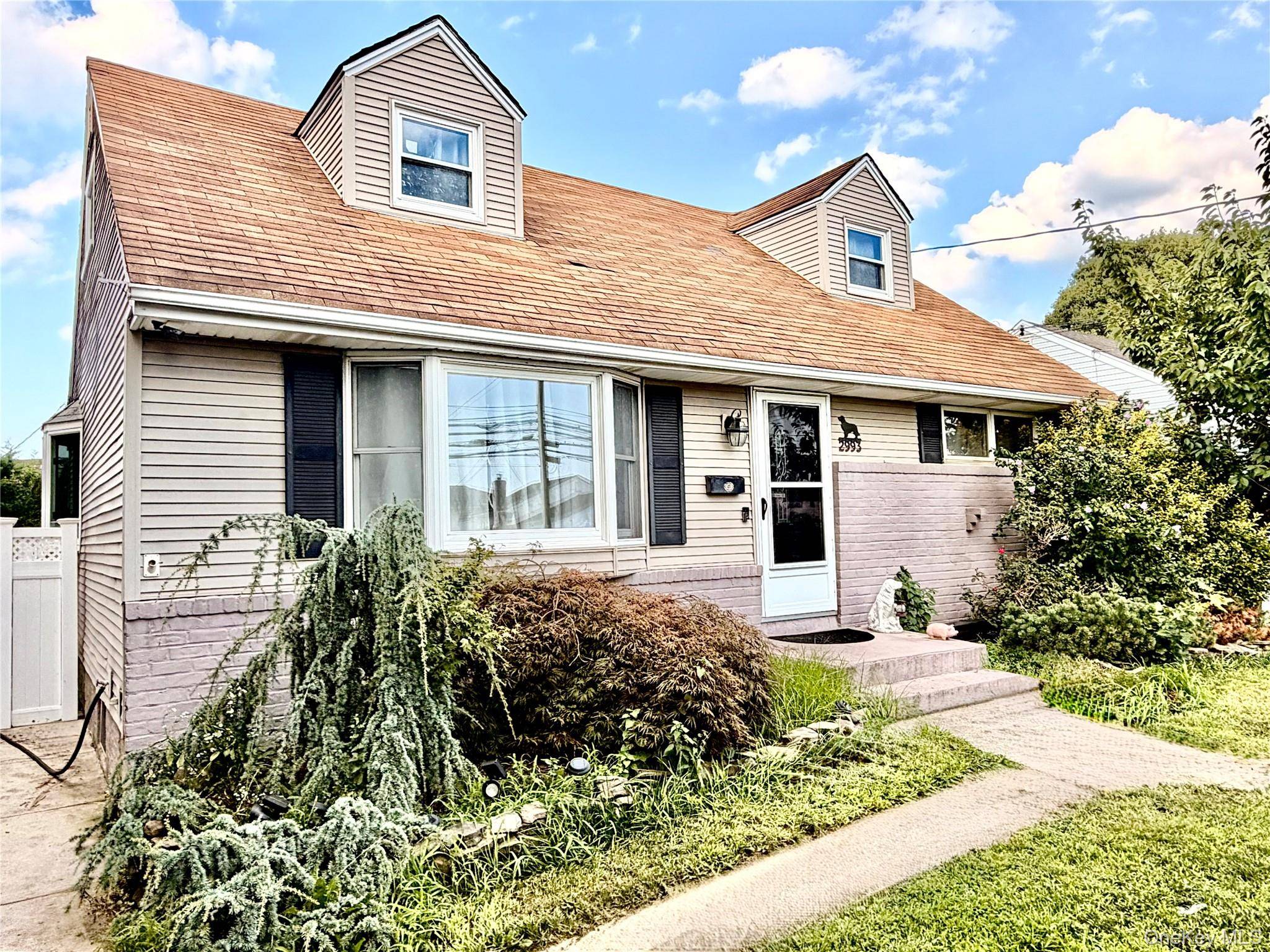 2993 Brower AVE, Oceanside, NY 11572