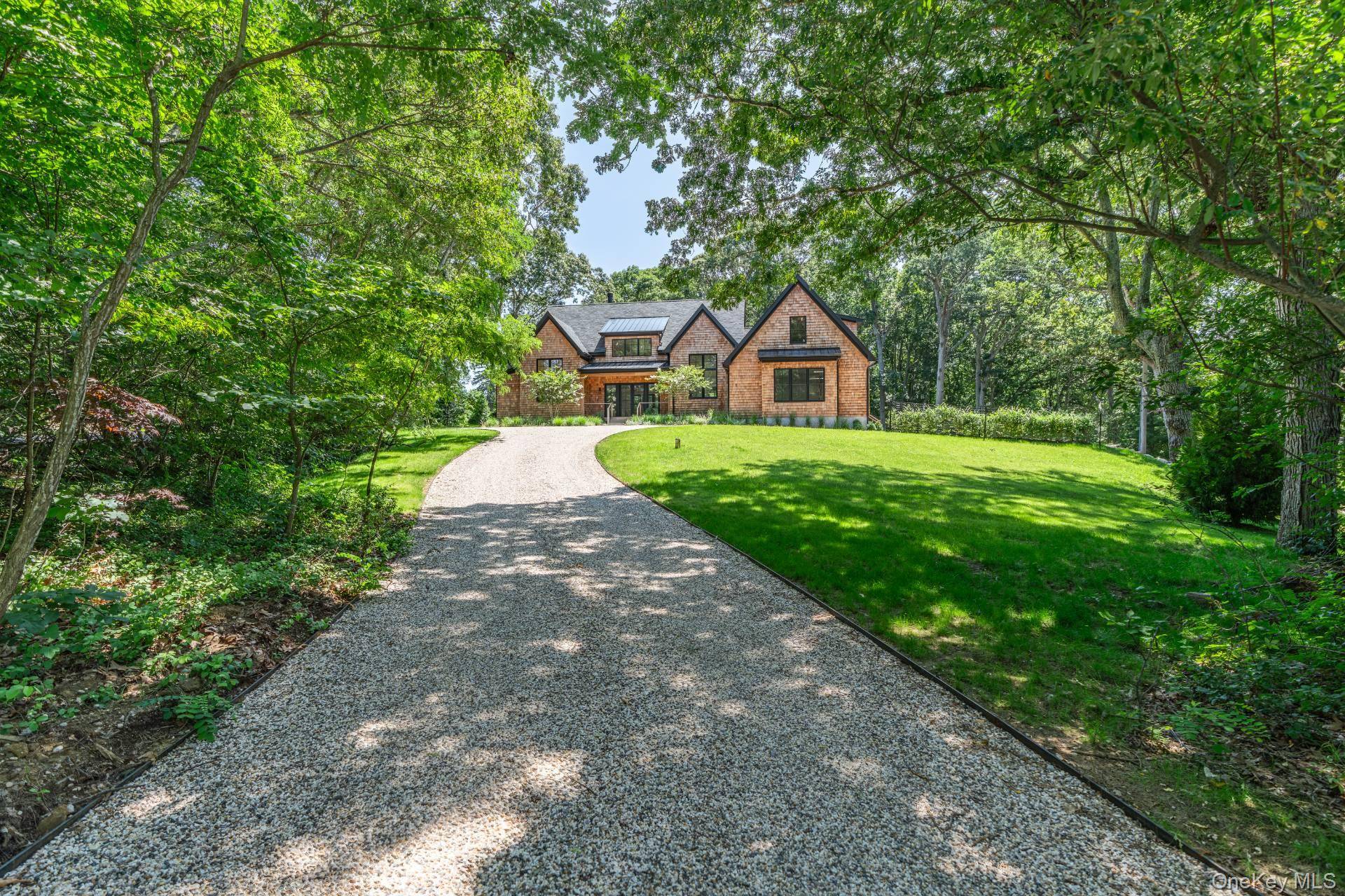 169 N Ferry RD, Shelter Island, NY 11964