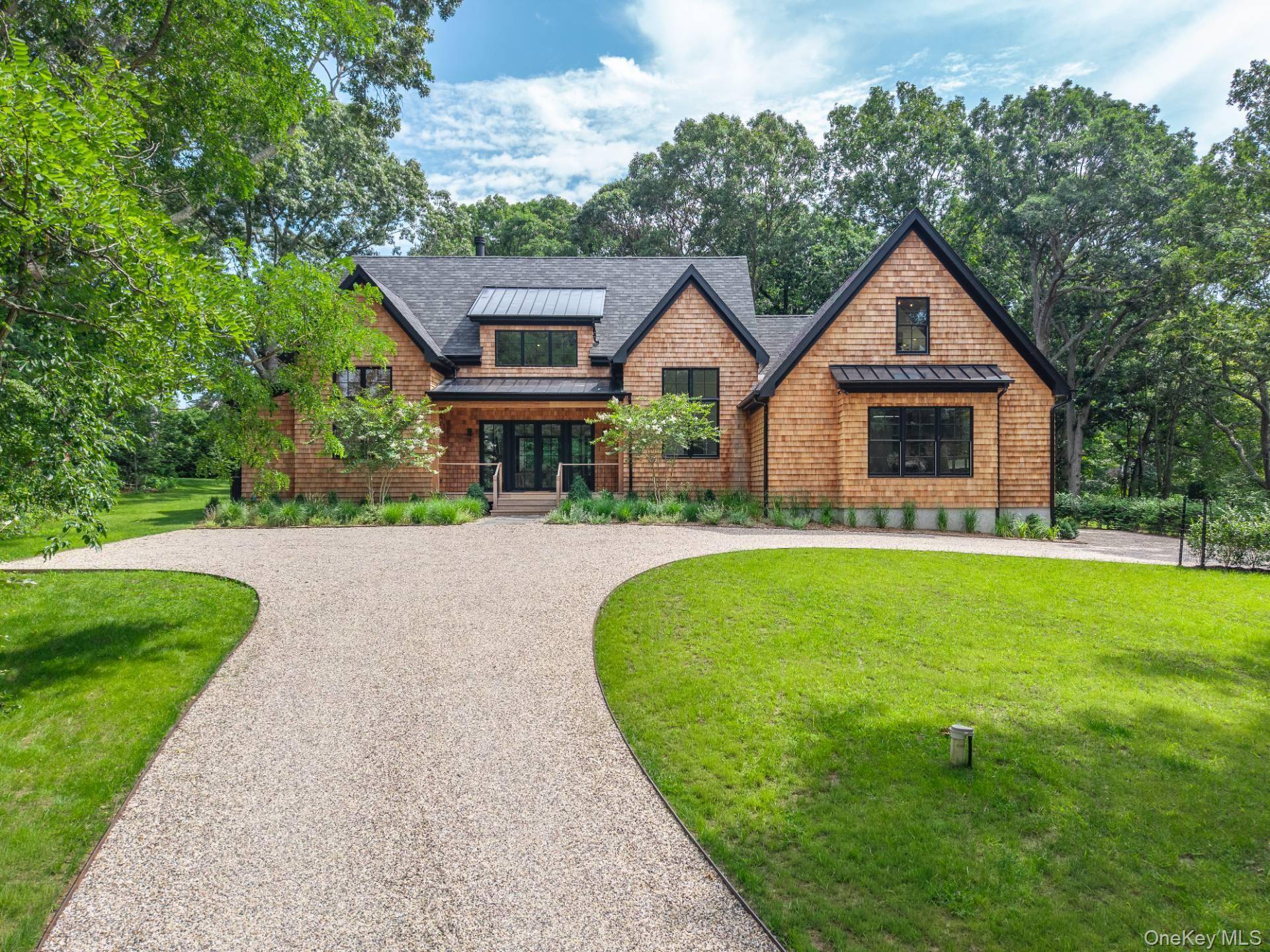 169 N Ferry RD, Shelter Island, NY 11964
