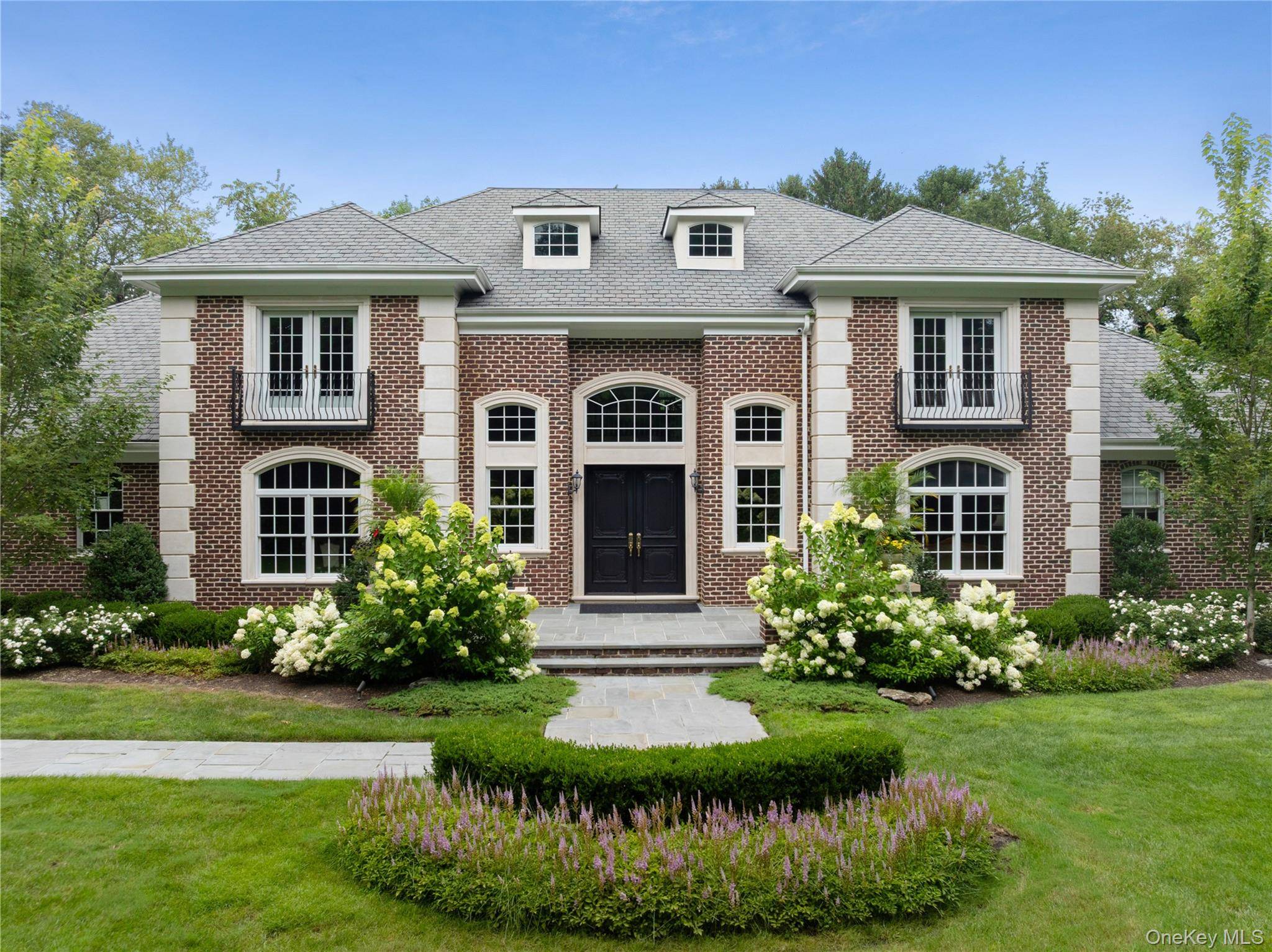 898 Chicken Valley RD, Matinecock, NY 11560