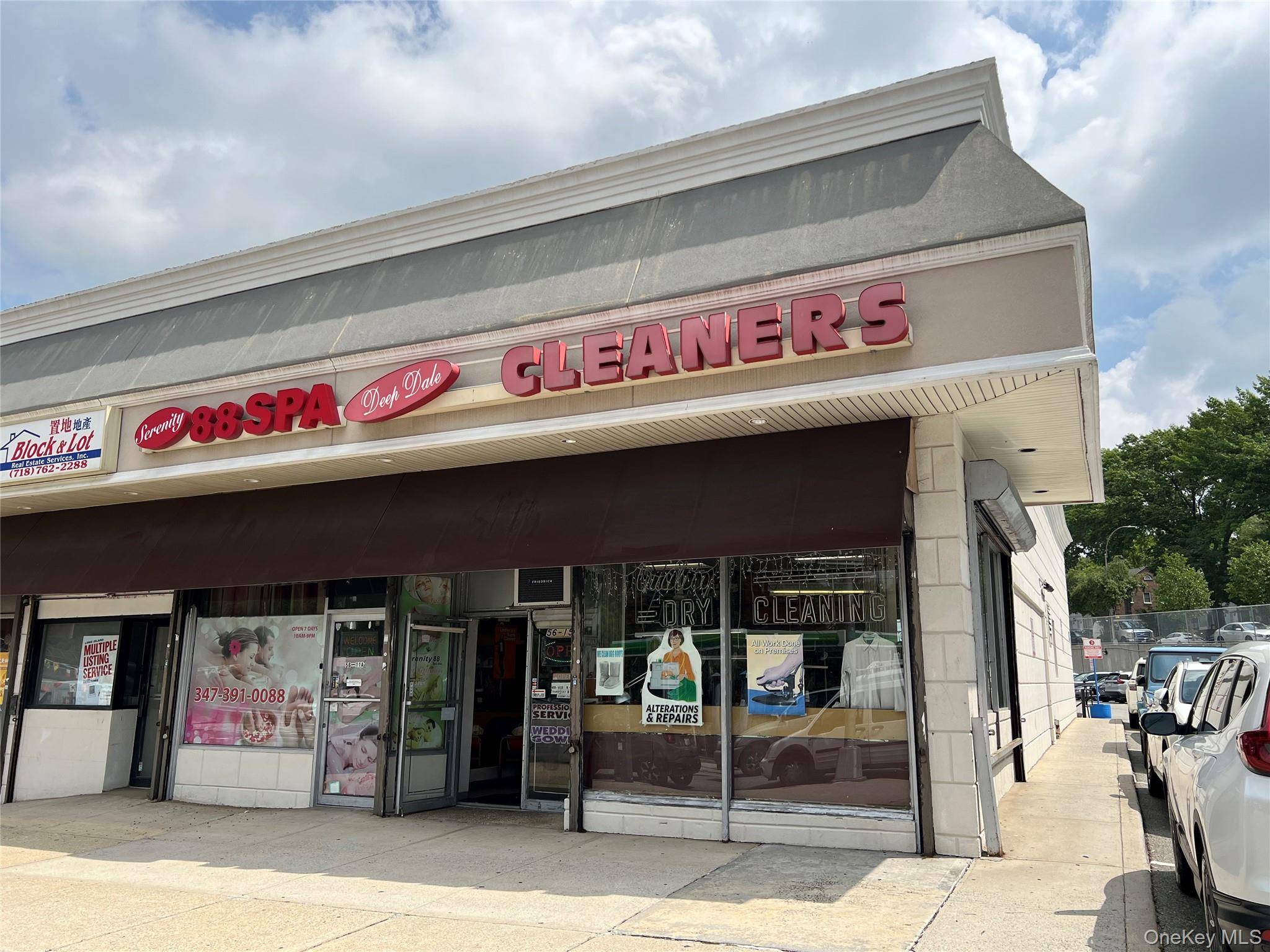 56-15 Marathon Pkwy, Little Neck, NY 11362