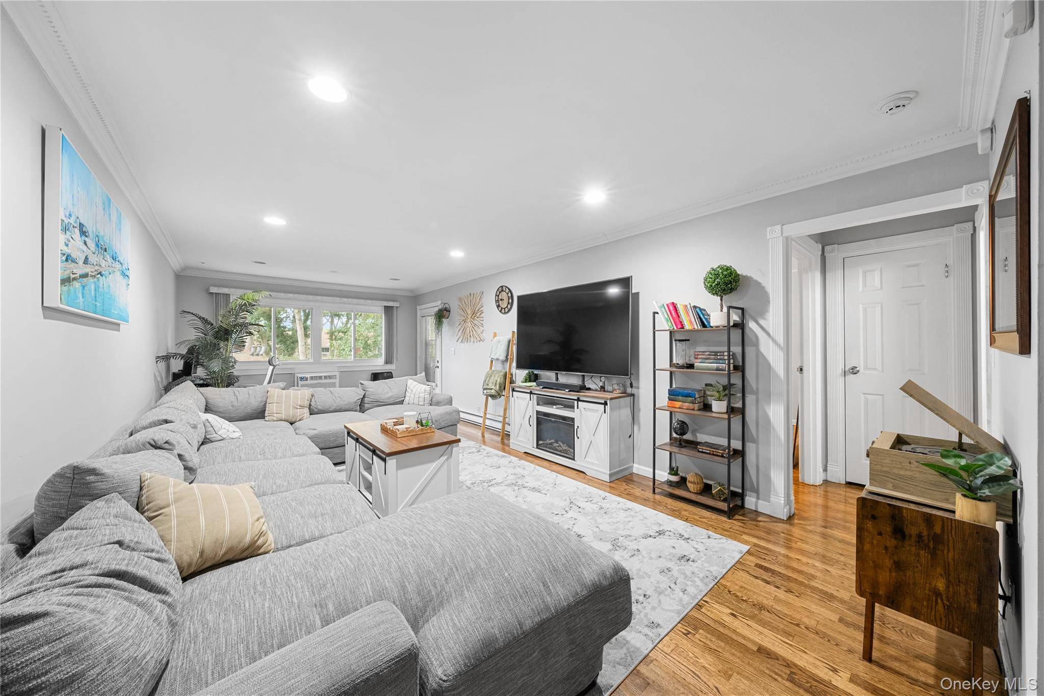 40 W 4th ST #60, Patchogue, NY 11772
