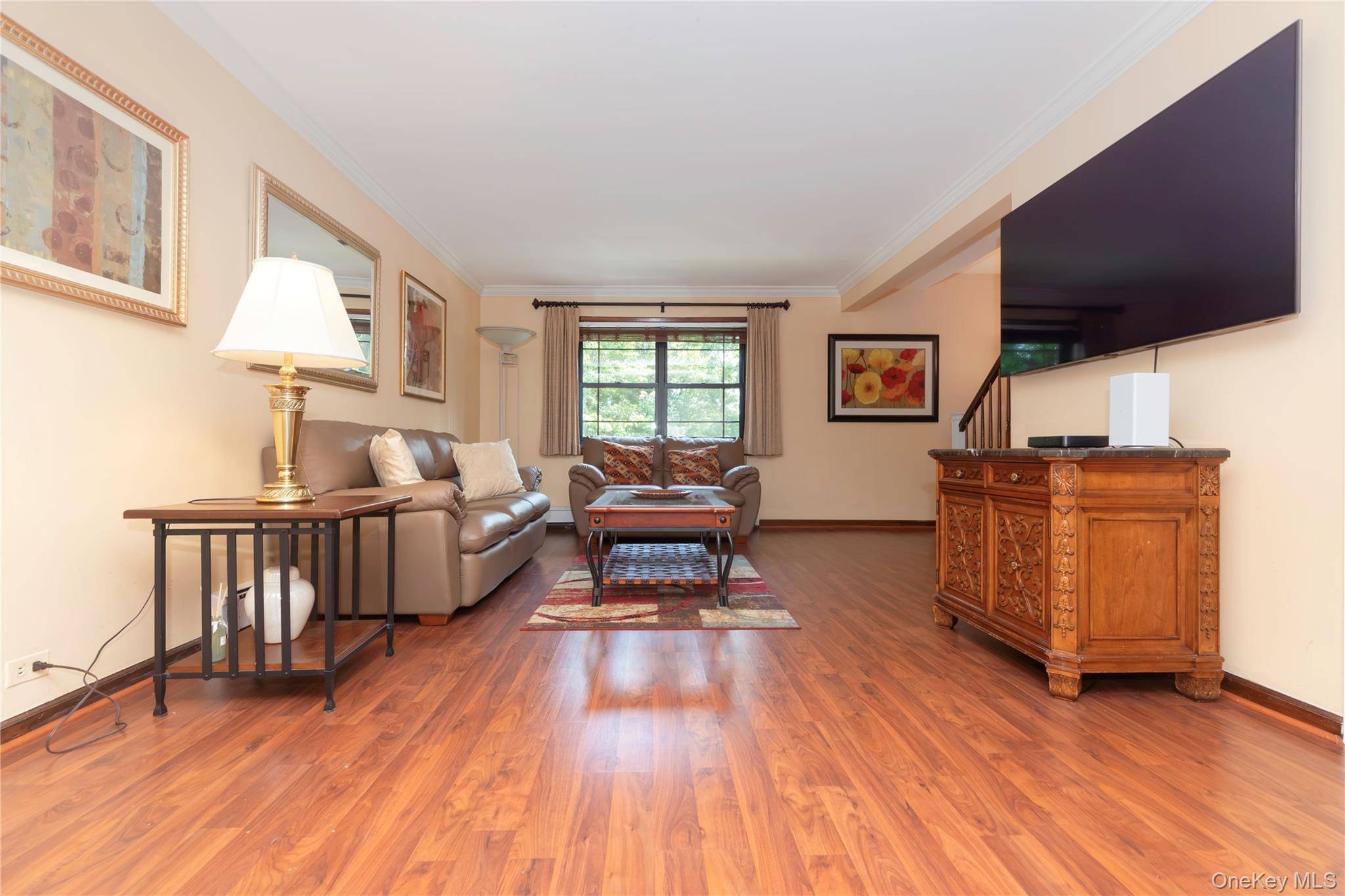 1263 California Road #2R, Eastchester, NY 10709