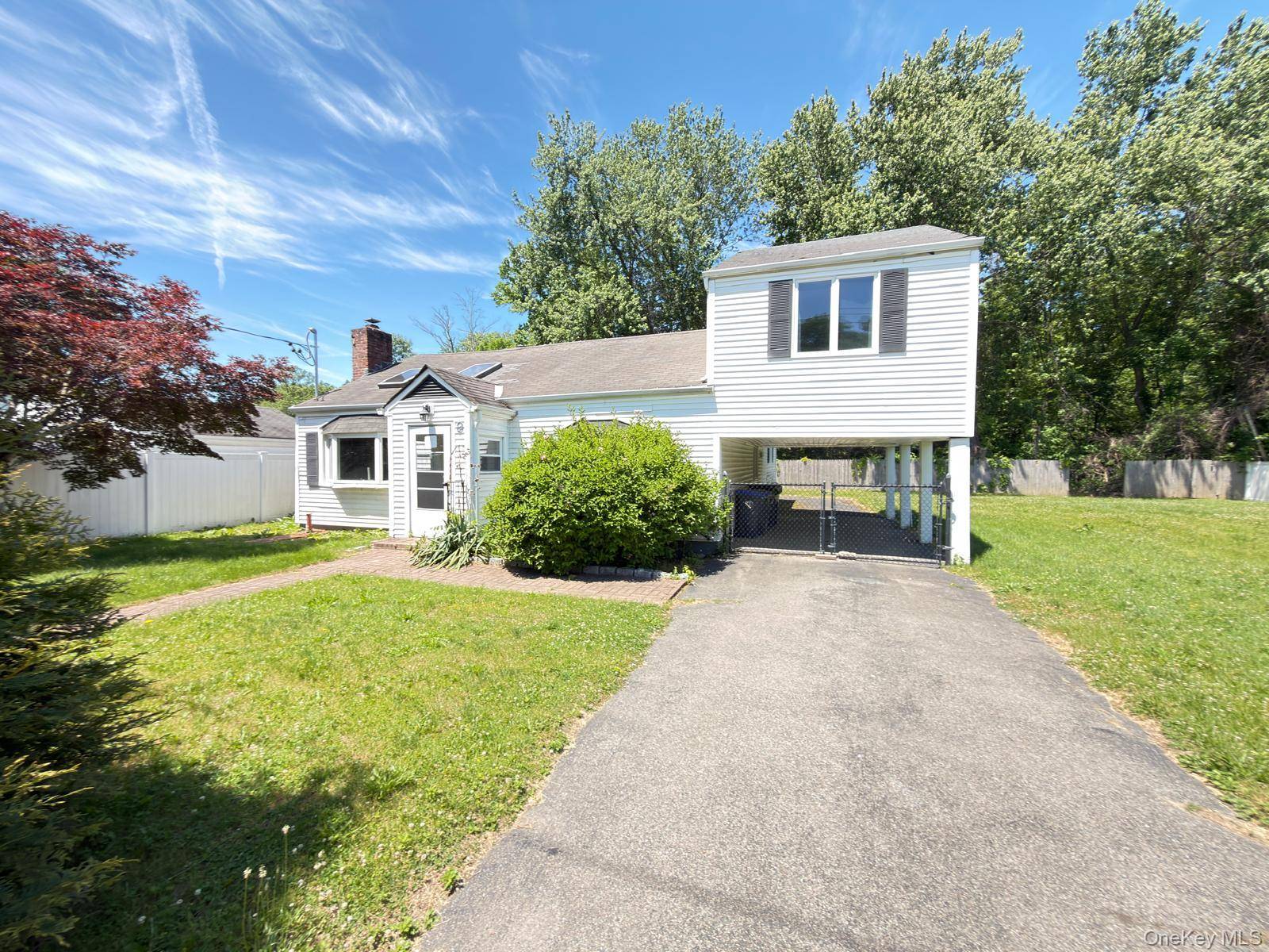 9 Babbitt CT, Elmsford, NY 10523