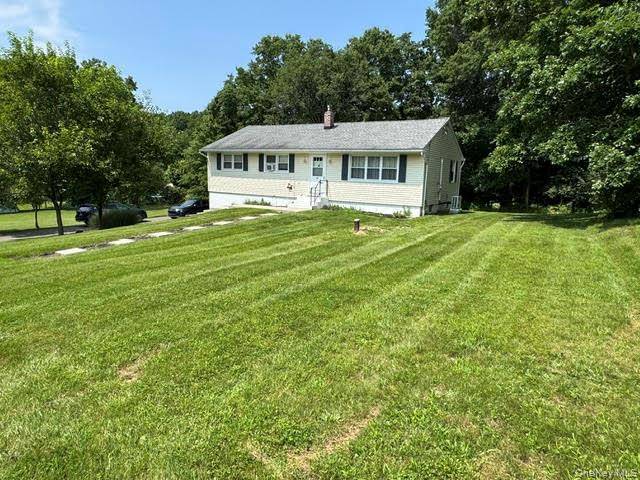 20 Meadow AVE, Washingtonville, NY 10992