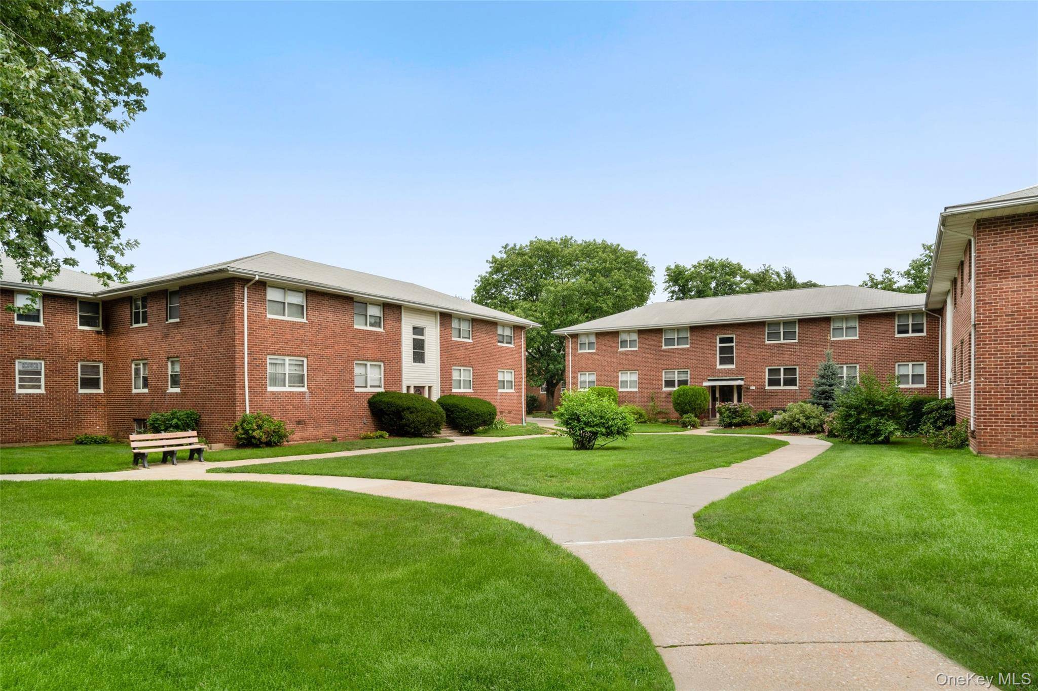 856 Palisade AVE #2D, Yonkers, NY 10703