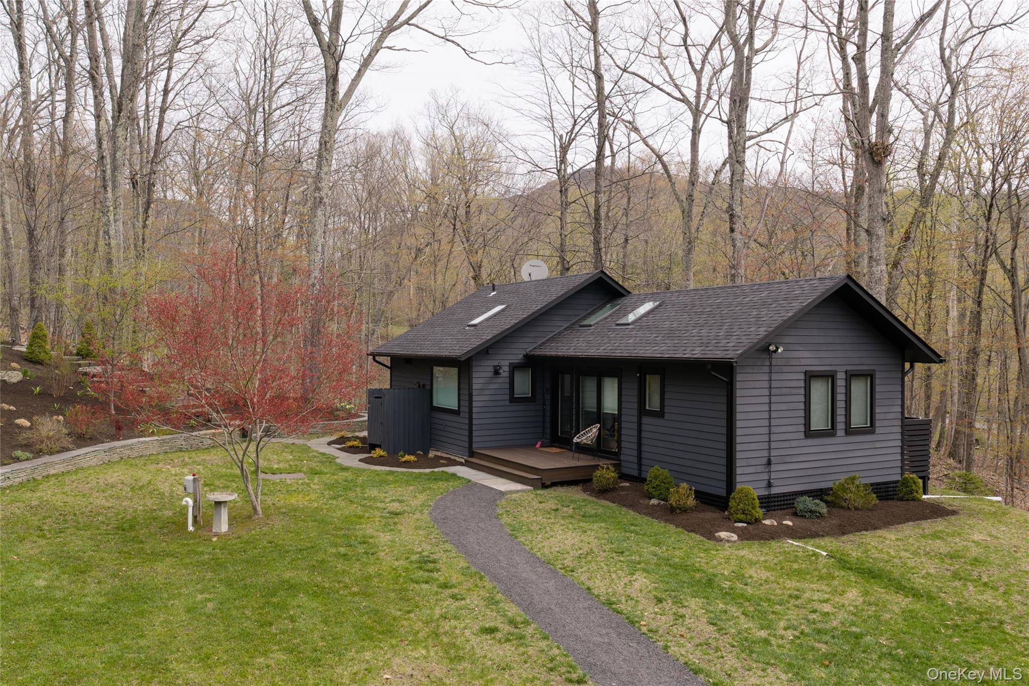 535 Mink Hollow RD, Woodstock, NY 12498