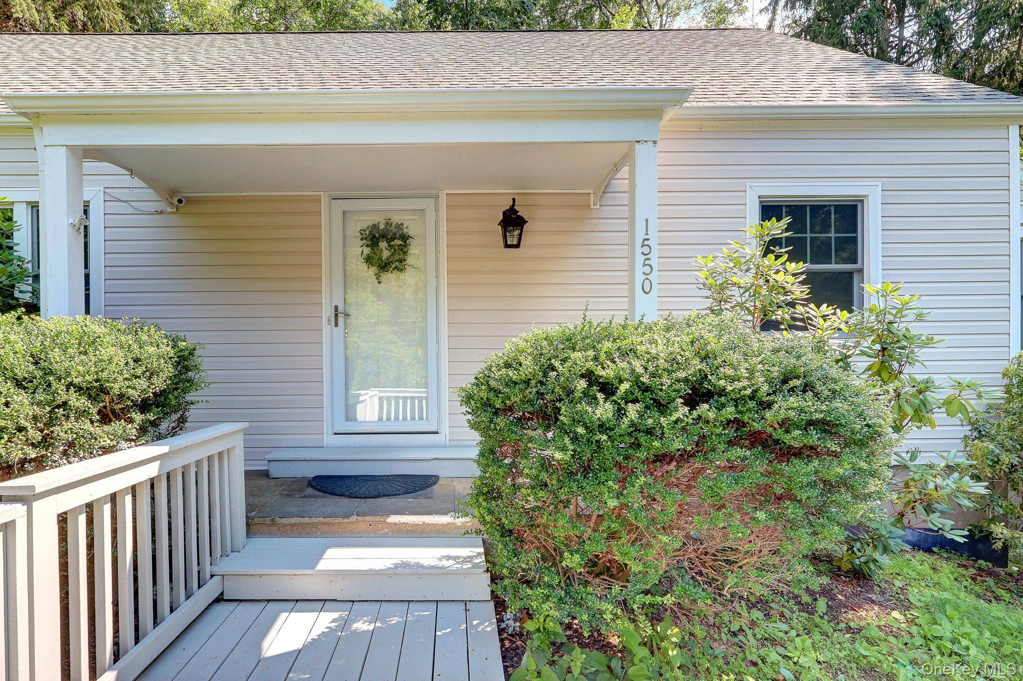 1550 Stony Brook RD, Stony Brook, NY 11790
