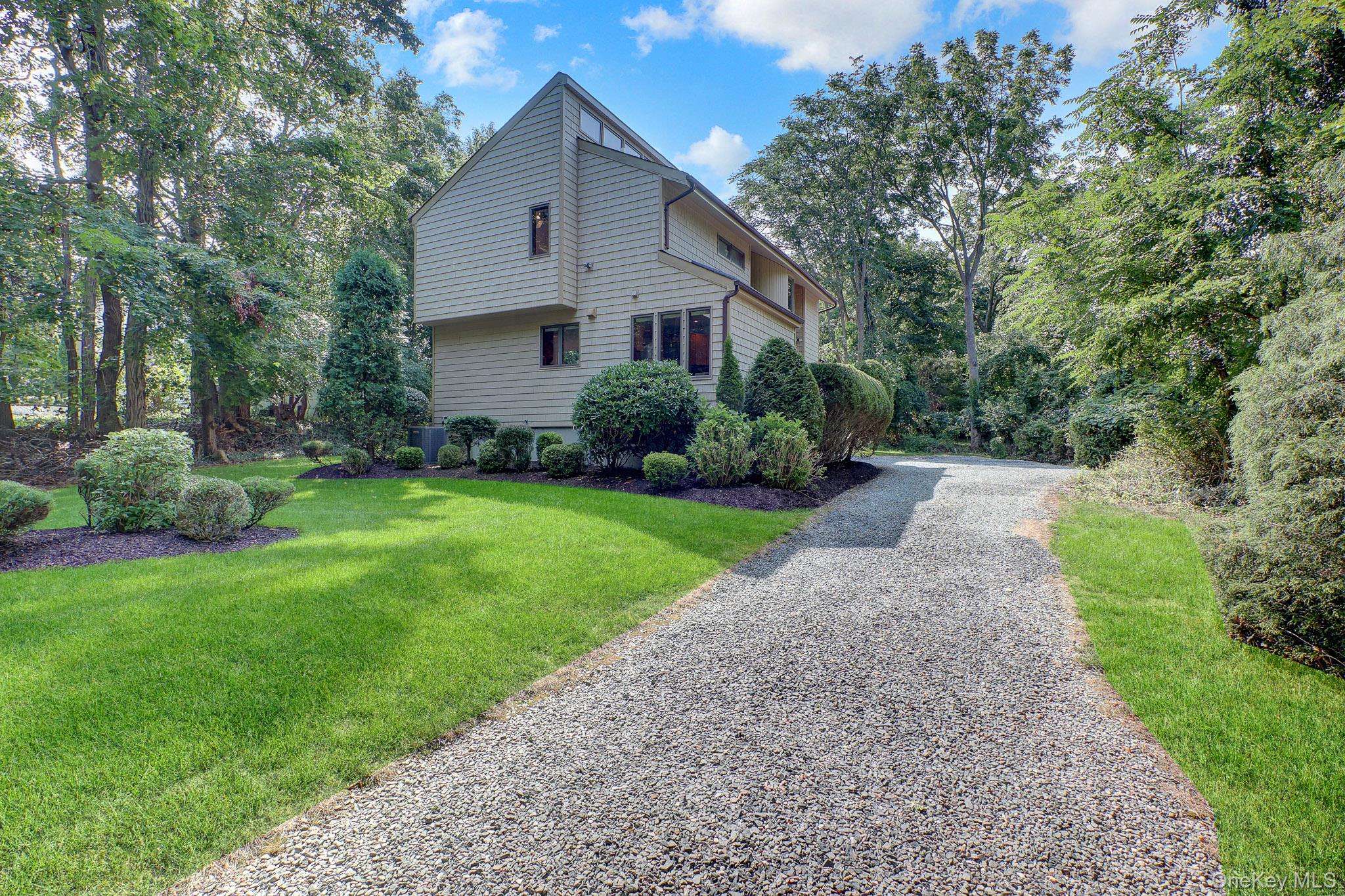 64 Fort Salonga RD, Northport, NY 11768