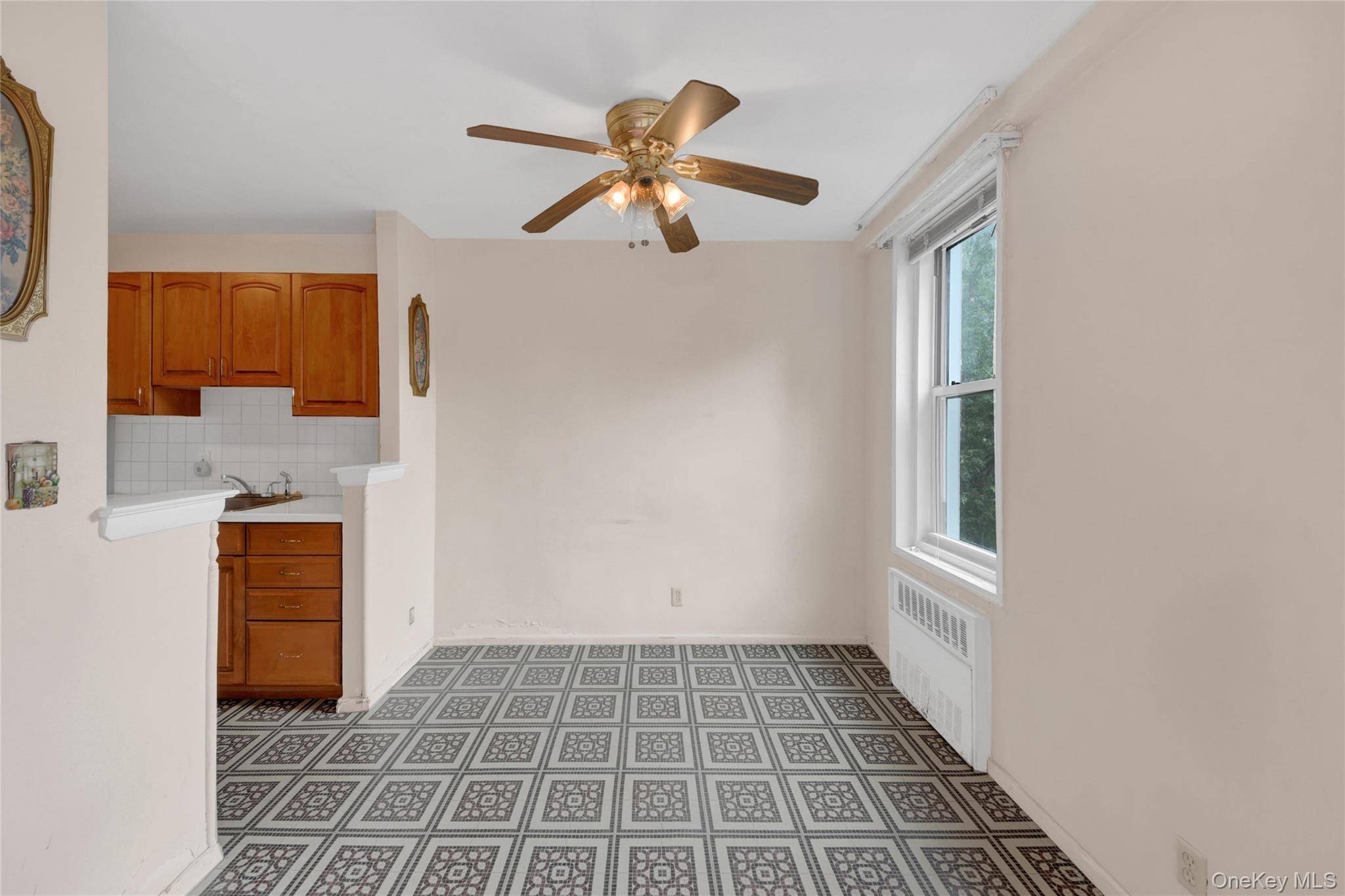 110 DeHaven DR #416, Yonkers, NY 10703