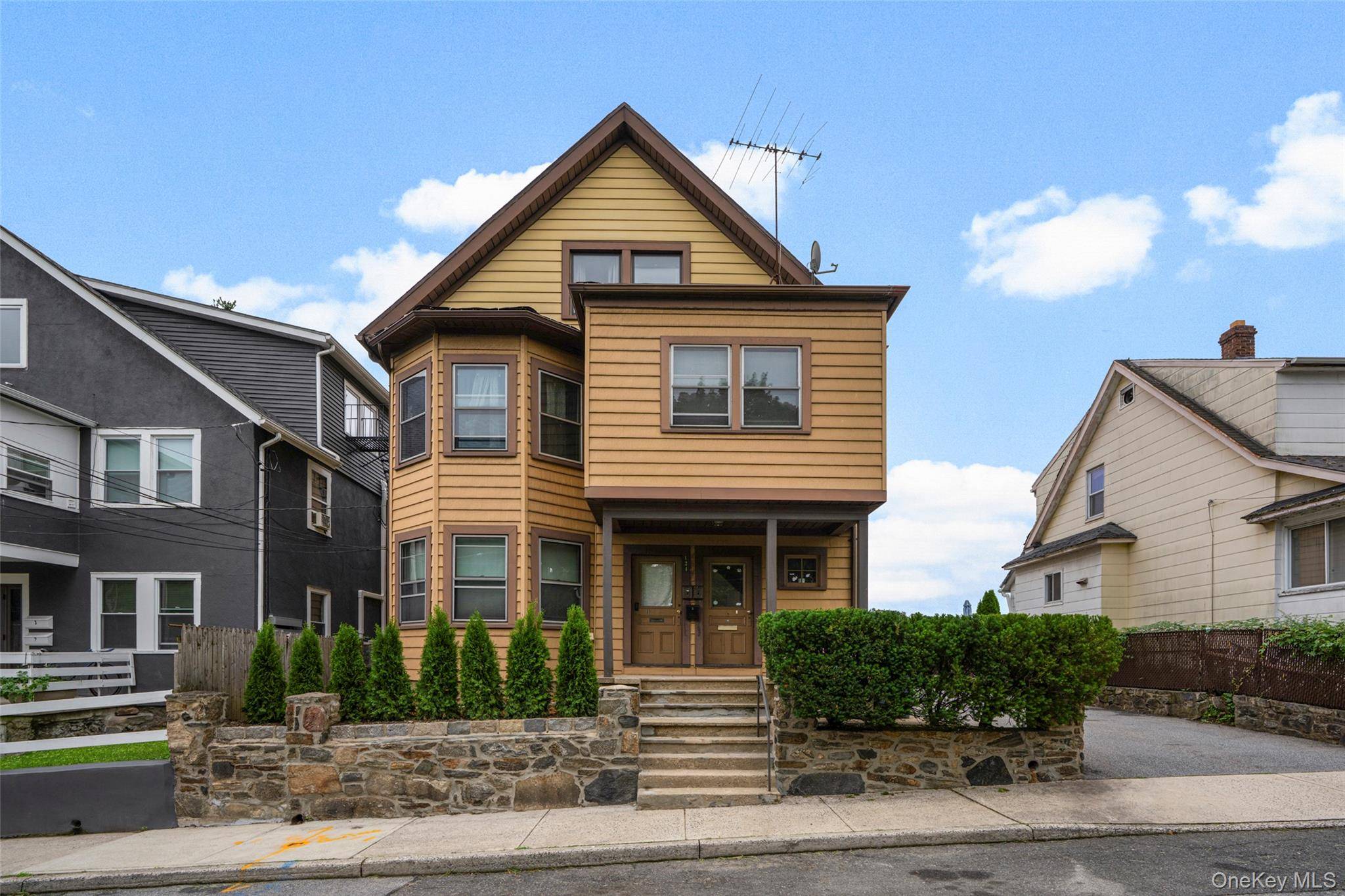 124 Pelham ST, Mamaroneck, NY 10543
