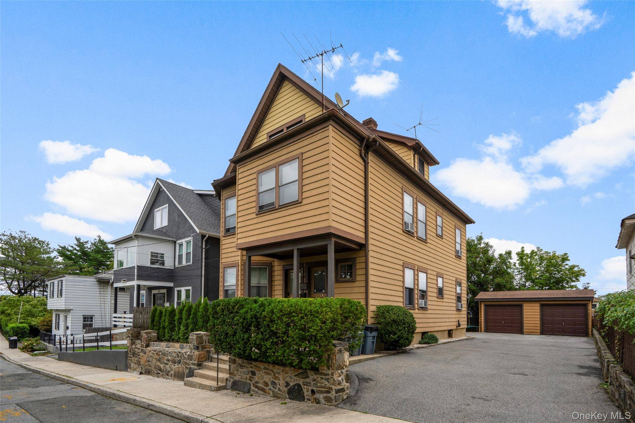 124 Pelham ST, Mamaroneck, NY 10543