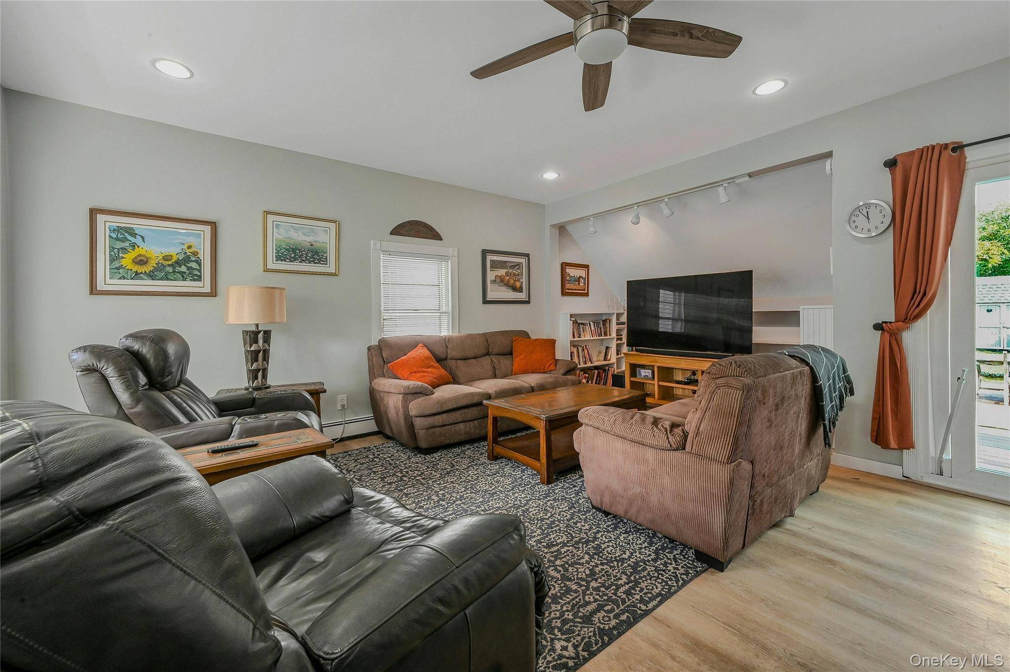 130 Tasker LN, Greenport, NY 11944