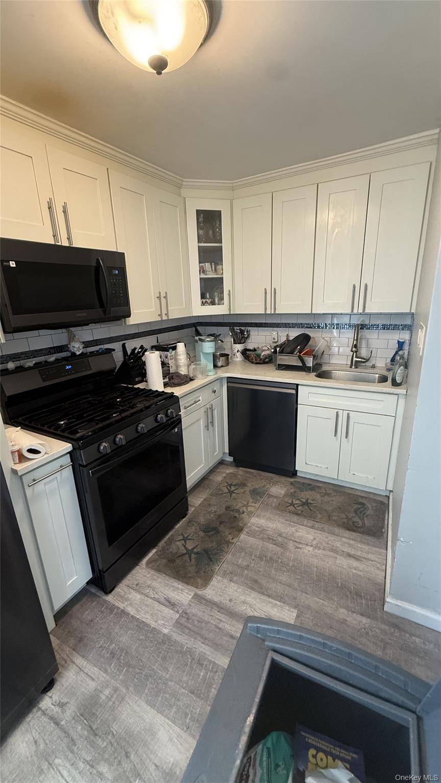 42 W 14th RD, Broad Channel, NY 11693