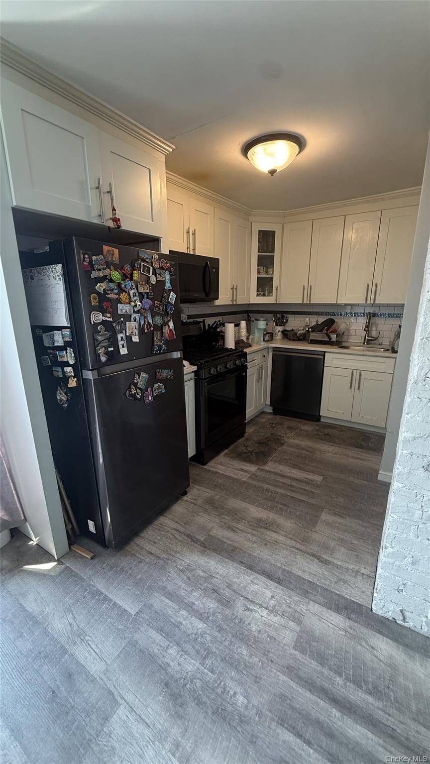42 W 14th RD, Broad Channel, NY 11693