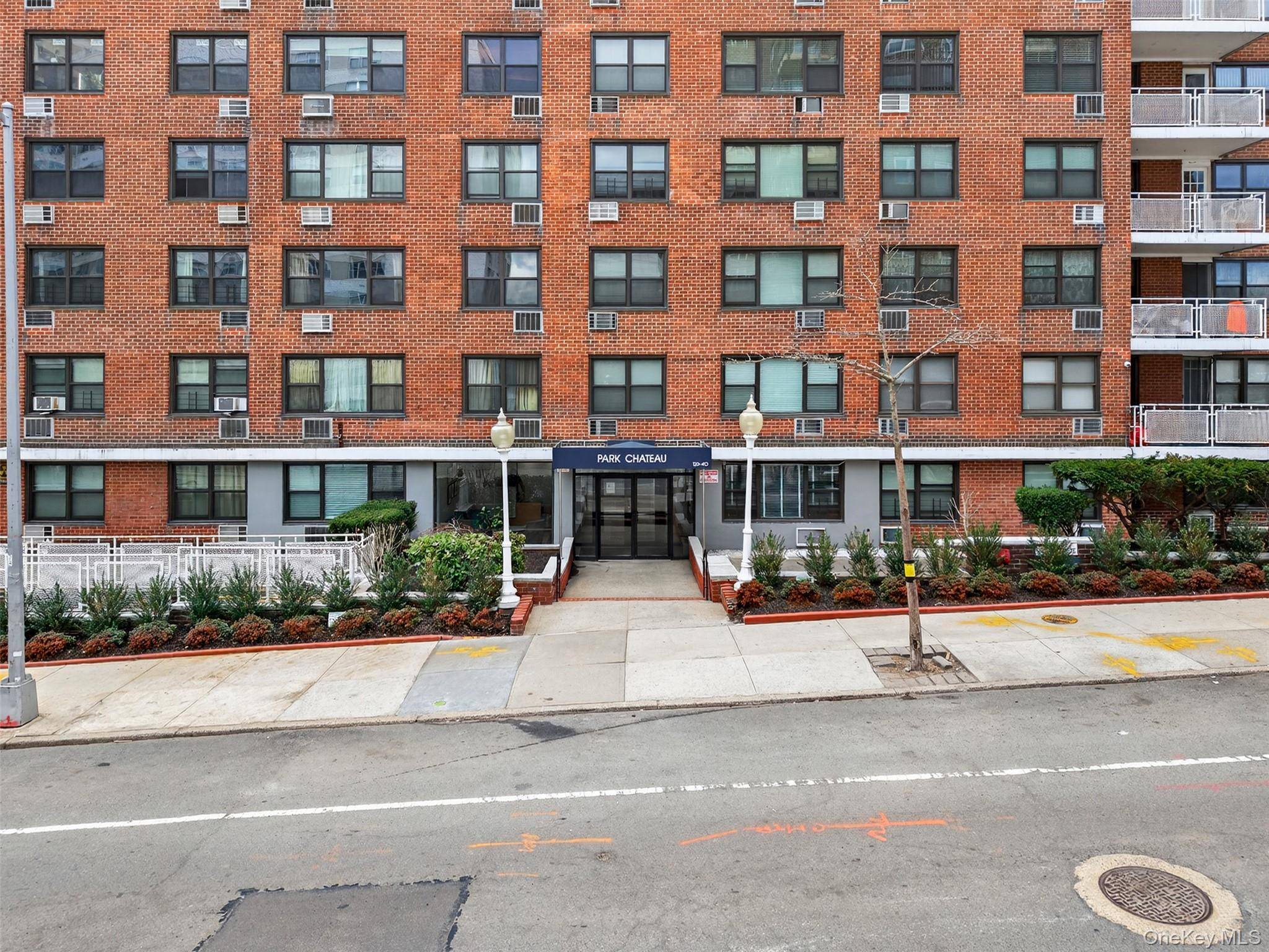 123-40 83 Ave #9H, Kew Gardens, NY 11415