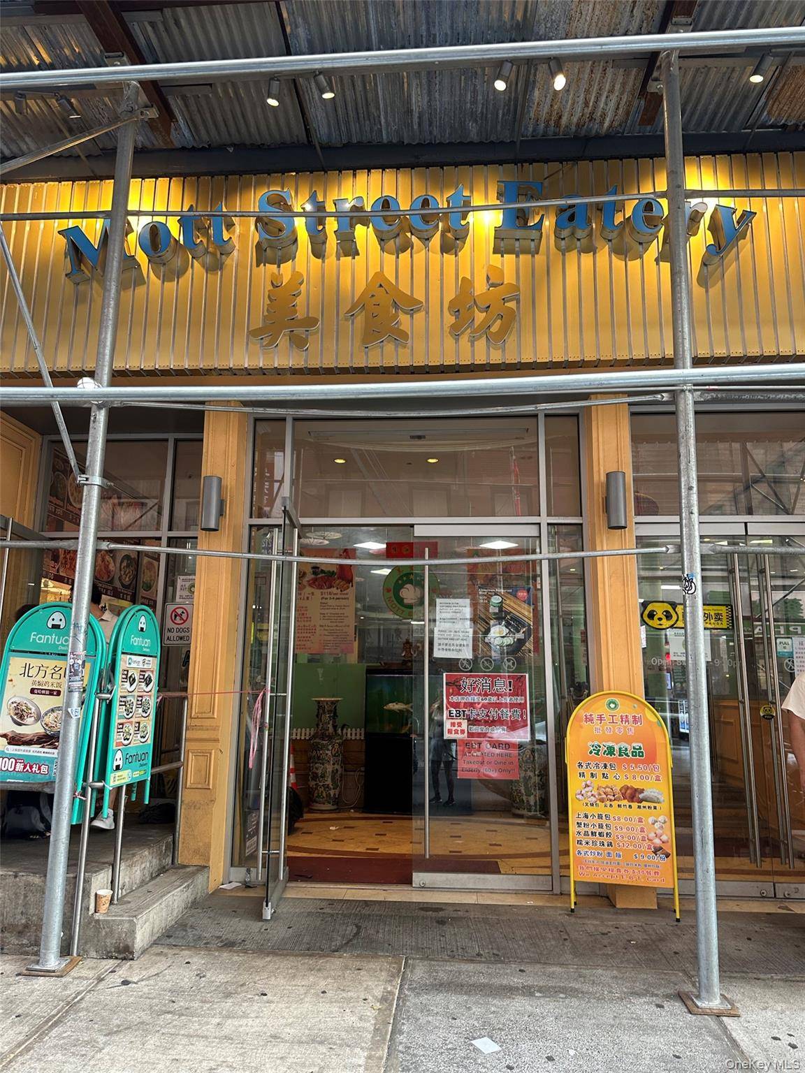 98 Mott ST, New York (manhattan), NY 10013