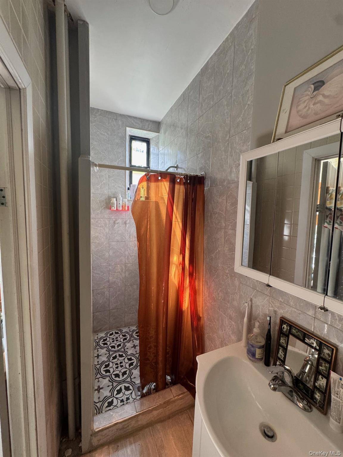 1728 Greene AVE, Ridgewood, NY 11385