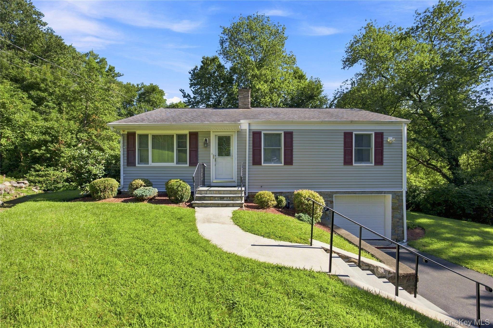 2014 Allan AVE, Yorktown Heights, NY 10598