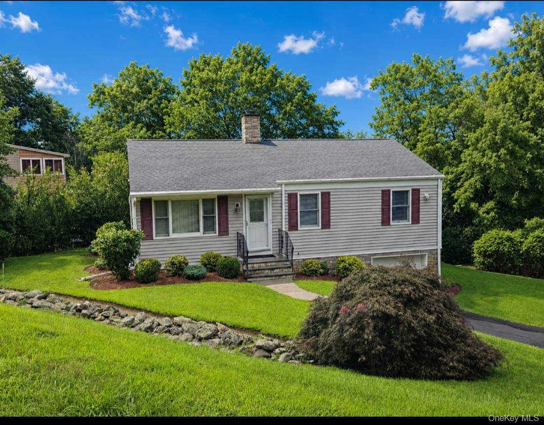 2014 Allan AVE, Yorktown Heights, NY 10598