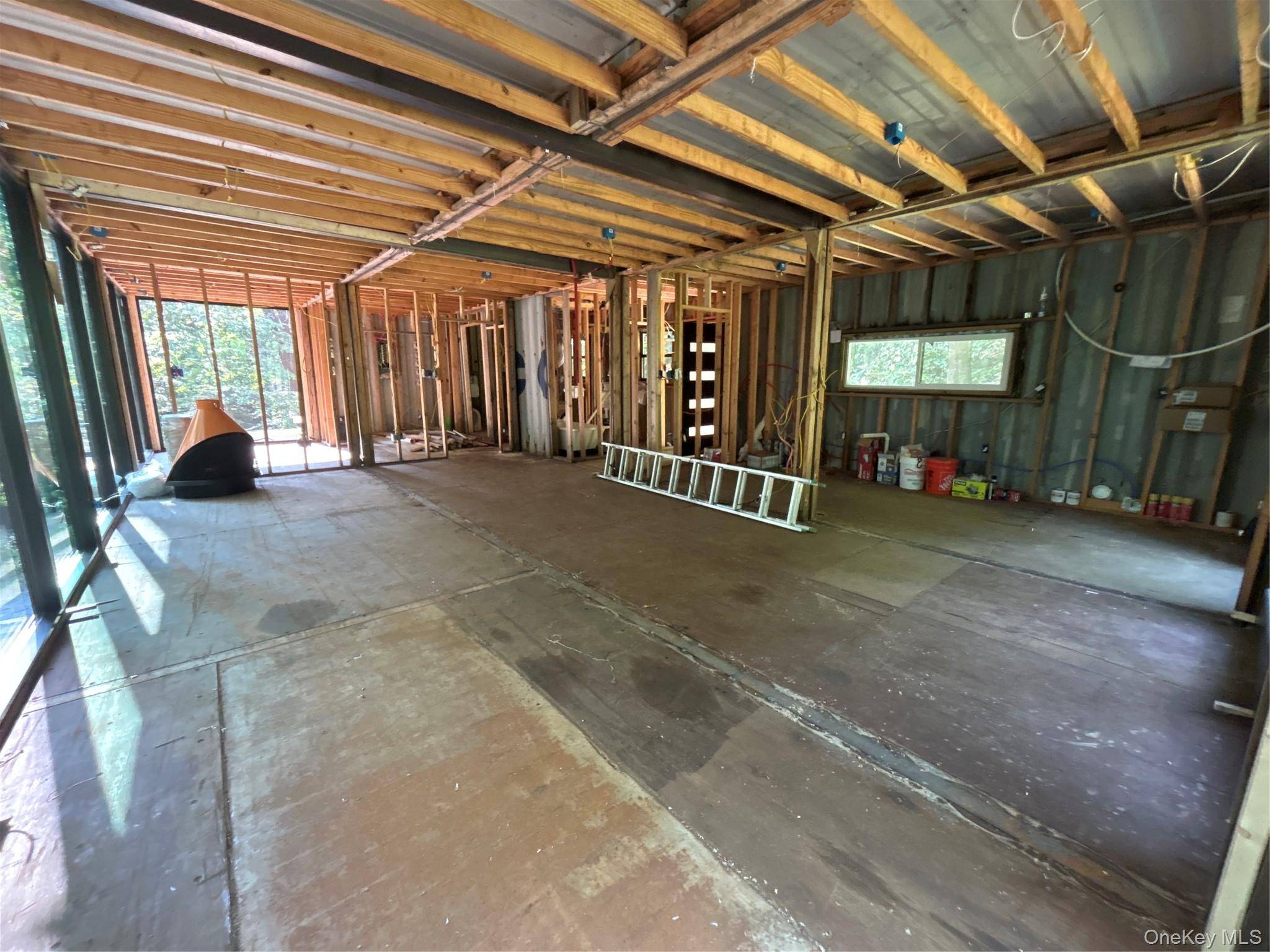 23 Reservoir RD, Millerton, NY 12546