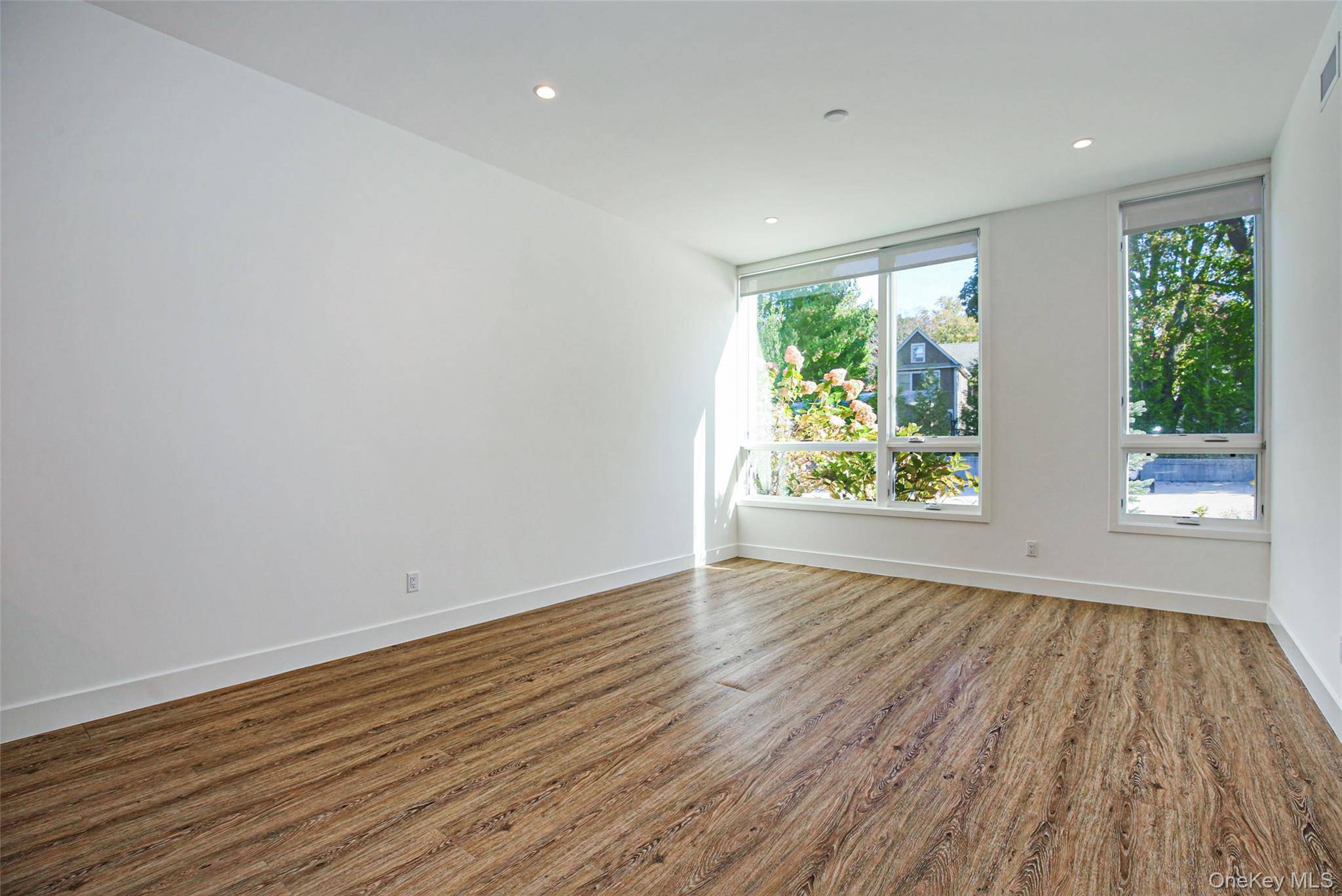 39 Washington Avenue #201, Pleasantville, NY 10570