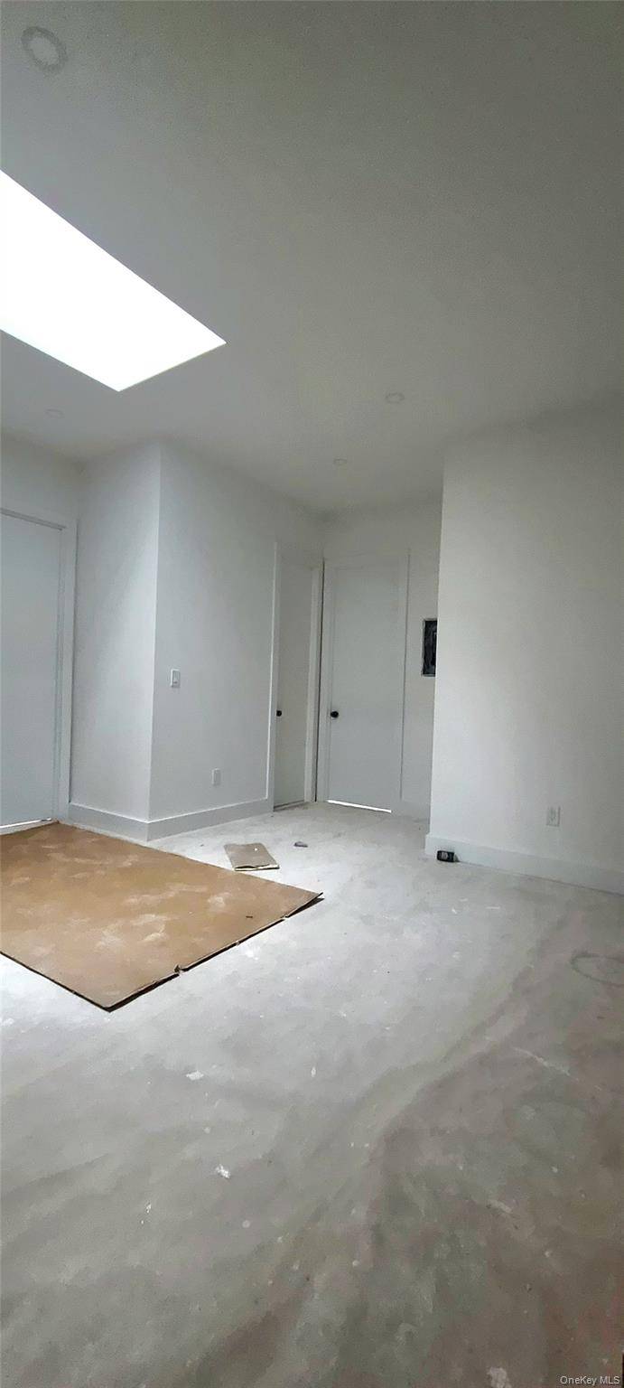 81 Hill ST #1F/1R/2F/2R, Brooklyn, NY 11208